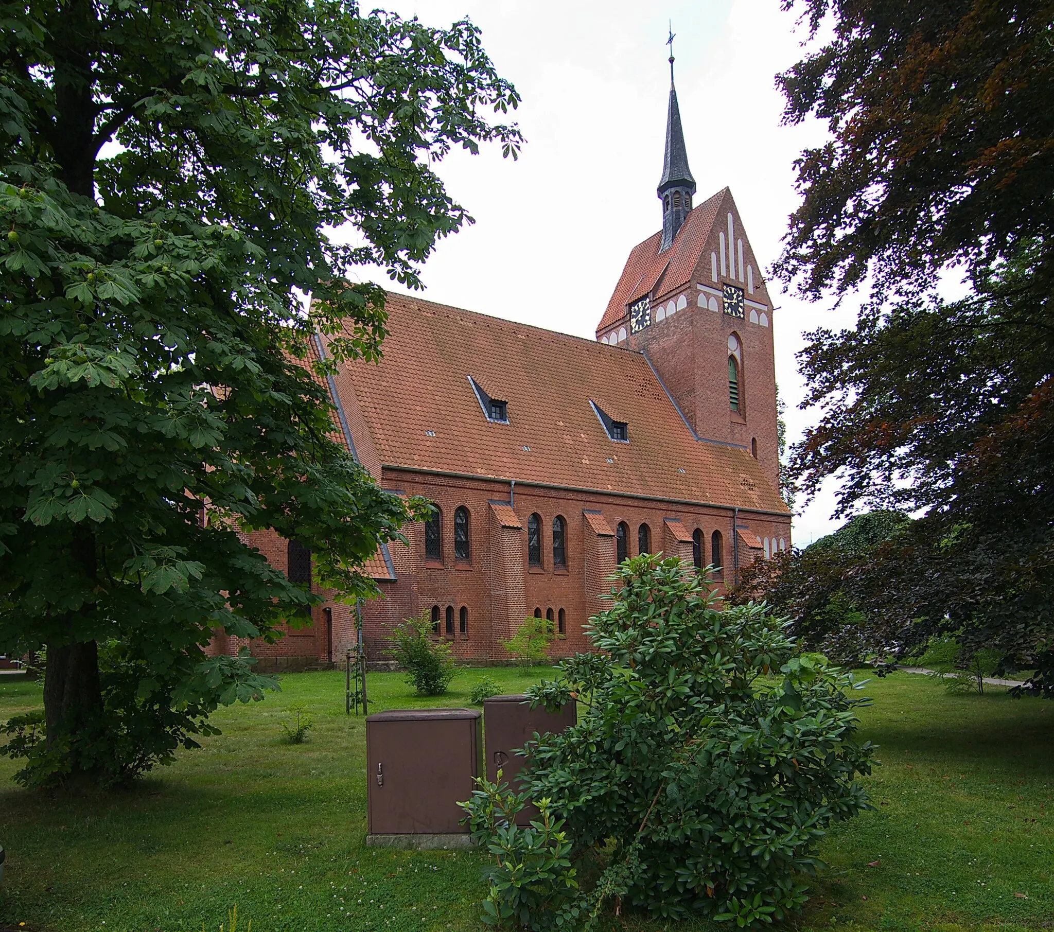 Photo showing: St.Antonius-Kirche von 1908 in Bispingen, Niedersachsen, Deutschland