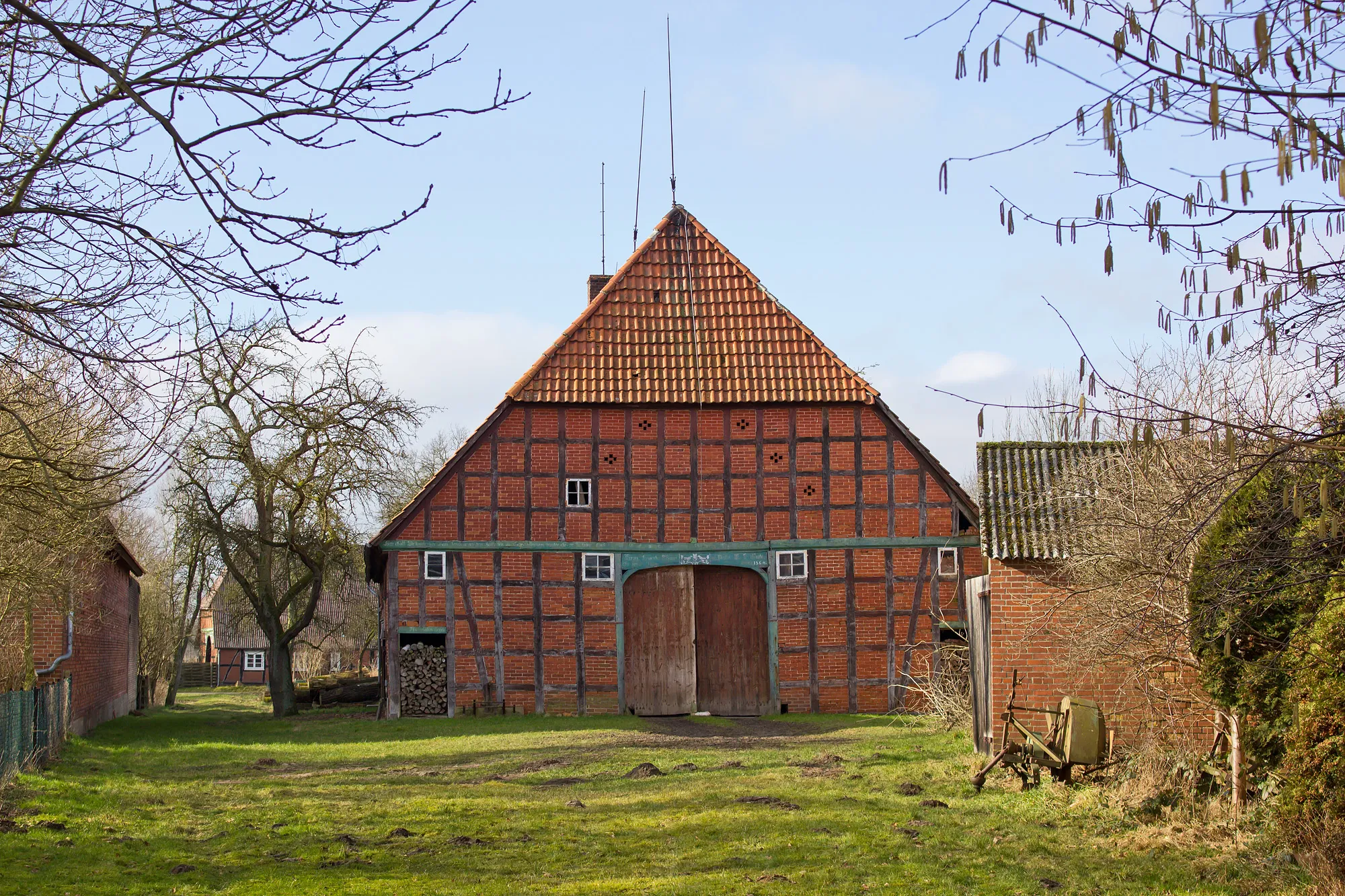 Photo showing: Cultural heritage monument "Heider Chaussee 14" (former No 10) in the village "Gross Heide" near Dannenberg (Elbe); built in 1864.