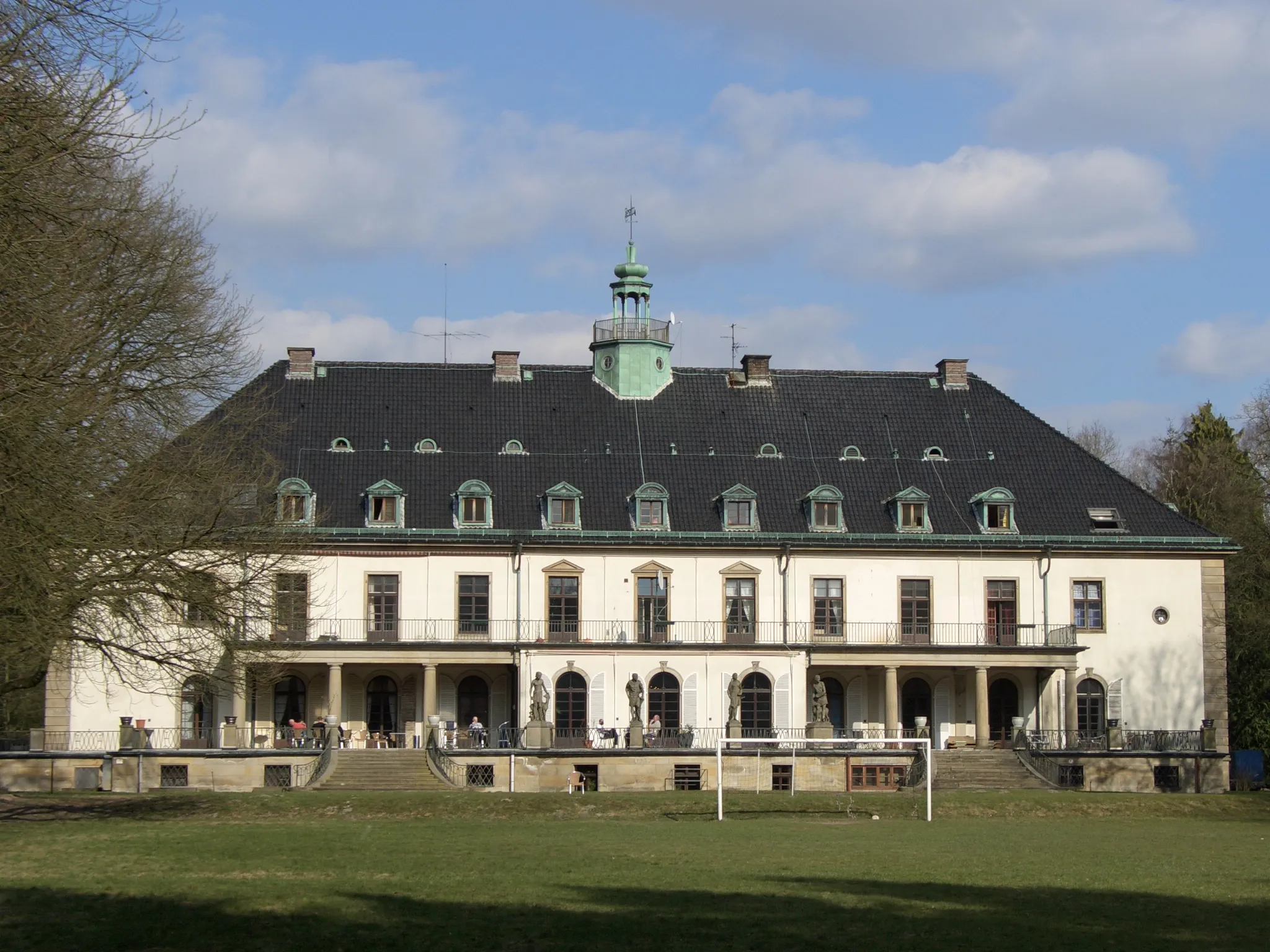 Photo showing: Back view of Herrenhaus Hohehorst