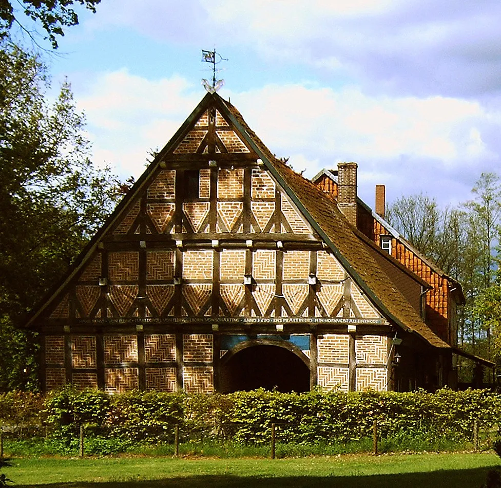 Photo showing: Gutshaus Bargfeld, Scheunengiebel