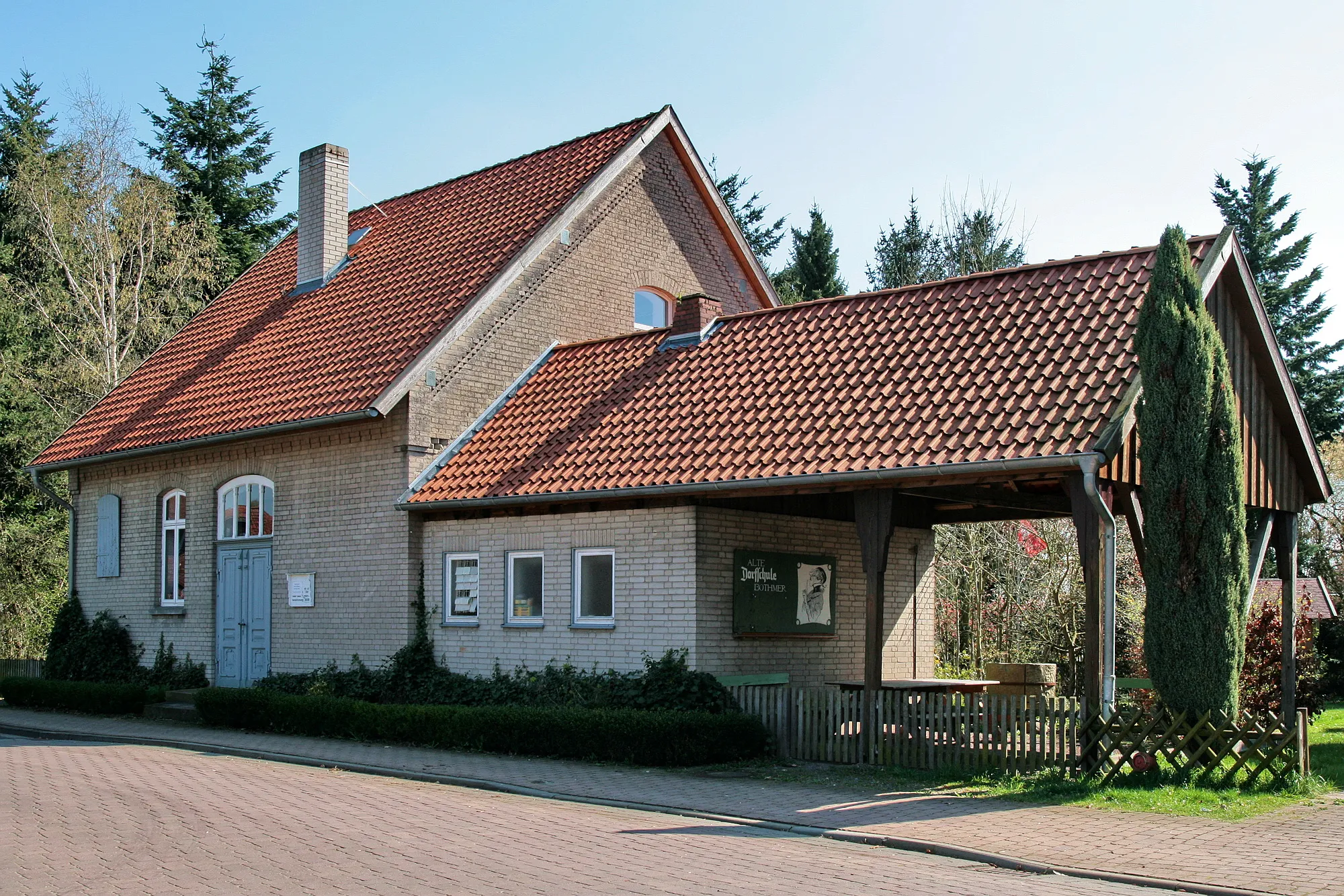 Photo showing: Altes Dorfschulhaus von 1908 in Bothmer (Schwarmstedt), Niedersachsen, Deutschland