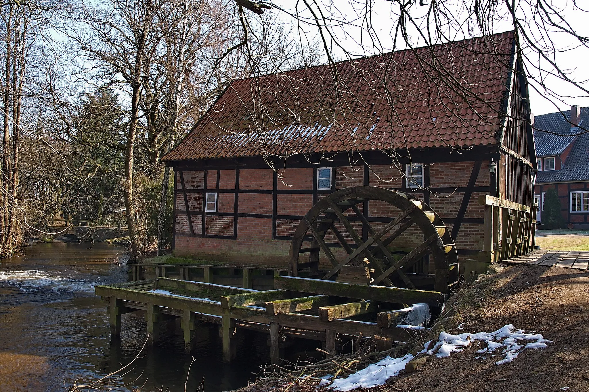 Photo showing: Die Wassermühle von Holxen (Suderburg), Niedersachsen, Deutschland