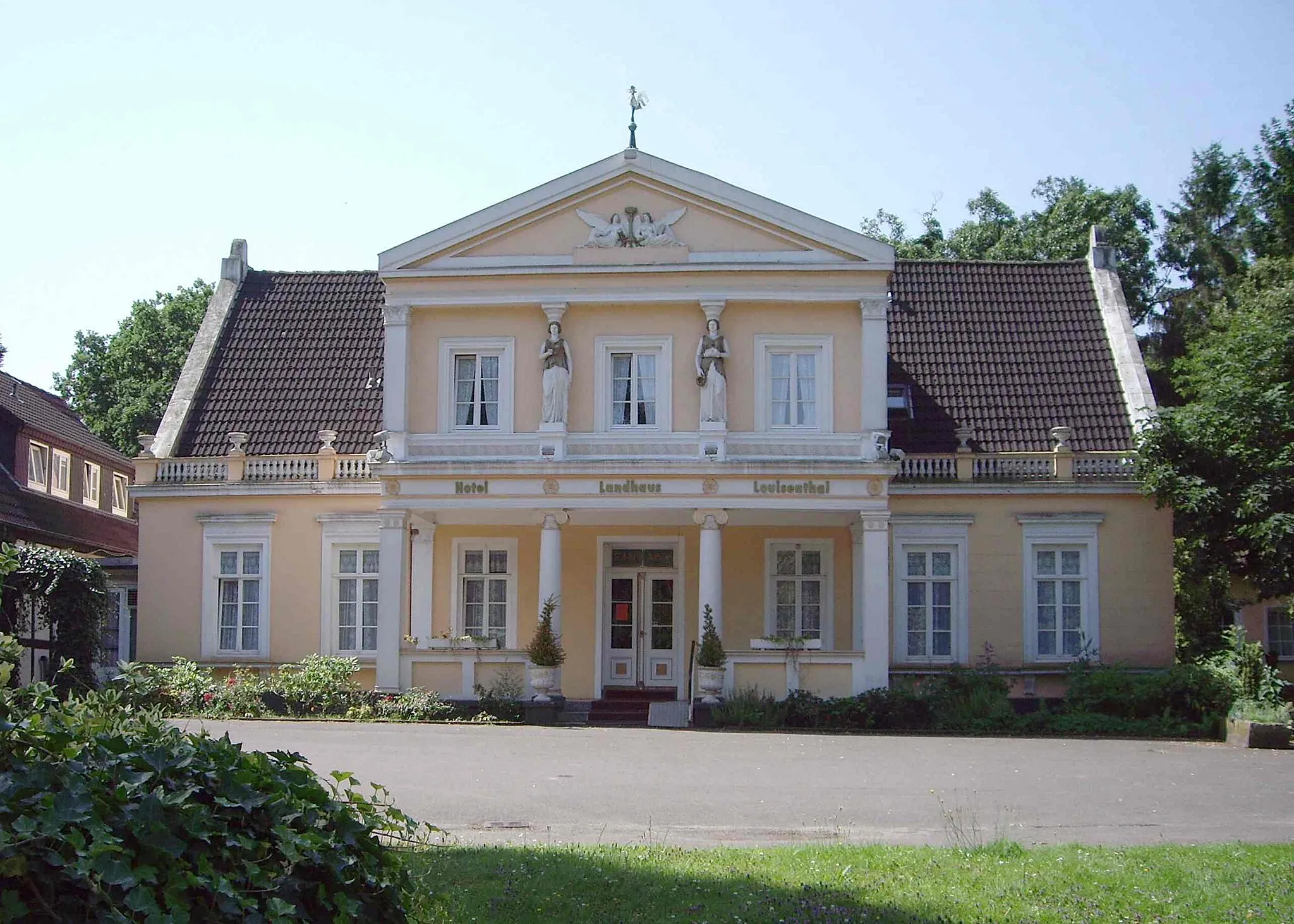 Photo showing: Landhaus Louisenthal