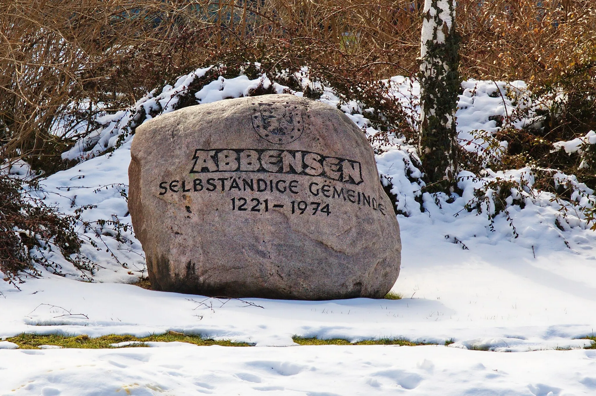 Photo showing: Gedenkstein 1221-1974 der selbständigen Gemeinde Abbensen (Edemissen), Niedersachsen, Deutschland