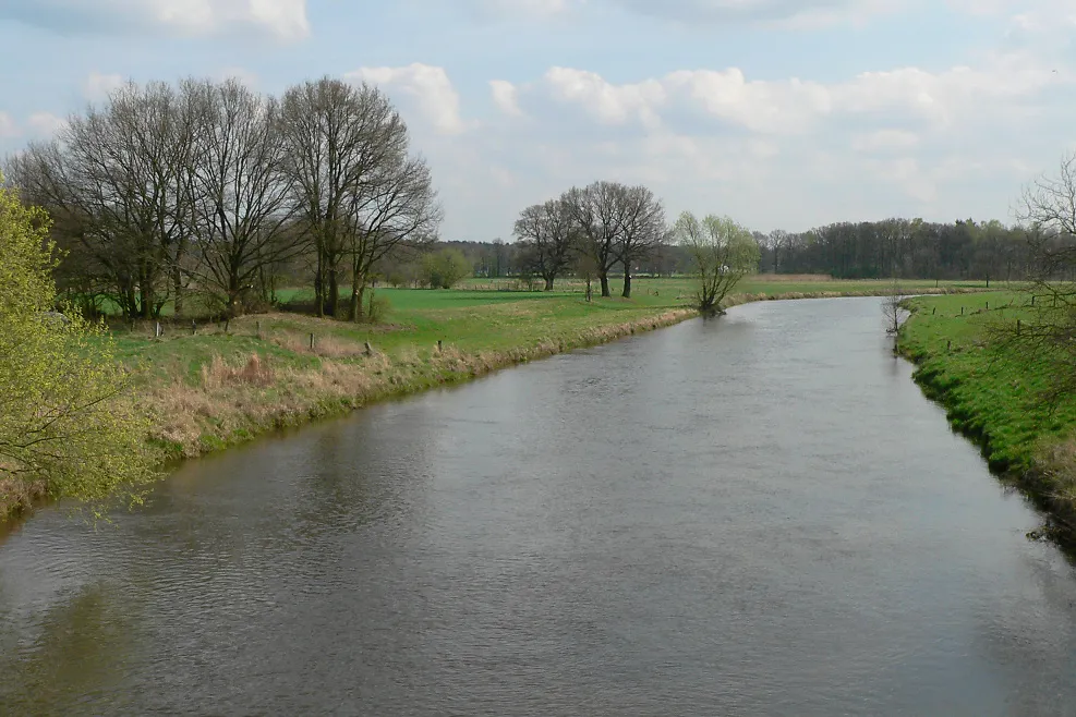 Photo showing: The River Aller at Altencelle, Lower Saxony, Germany.
