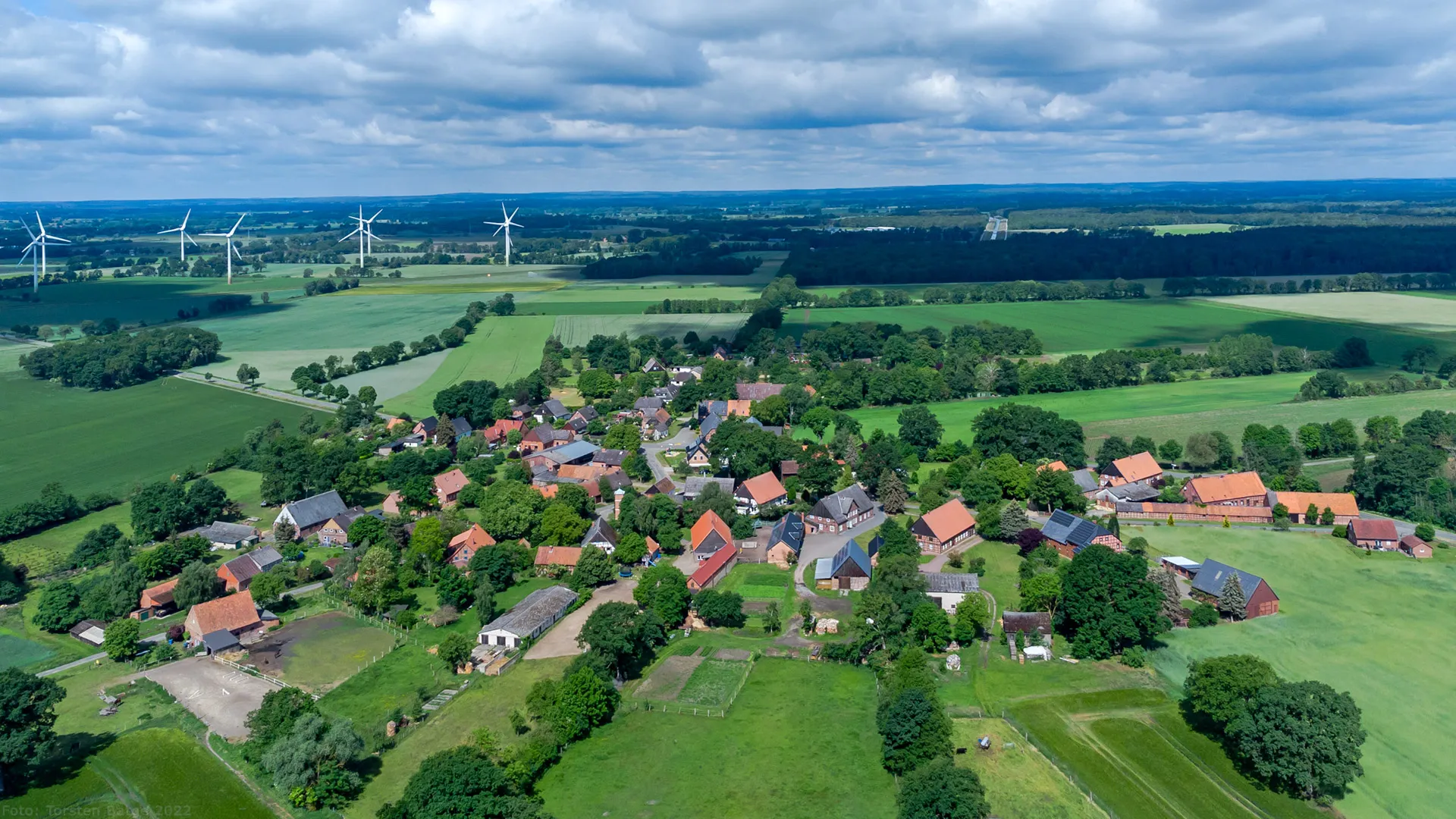 Photo showing: Luftbild von Künsche, einem Ortsteil der Stadt Lüchow (Wendland) im Landkreis Lüchow-Dannenberg.