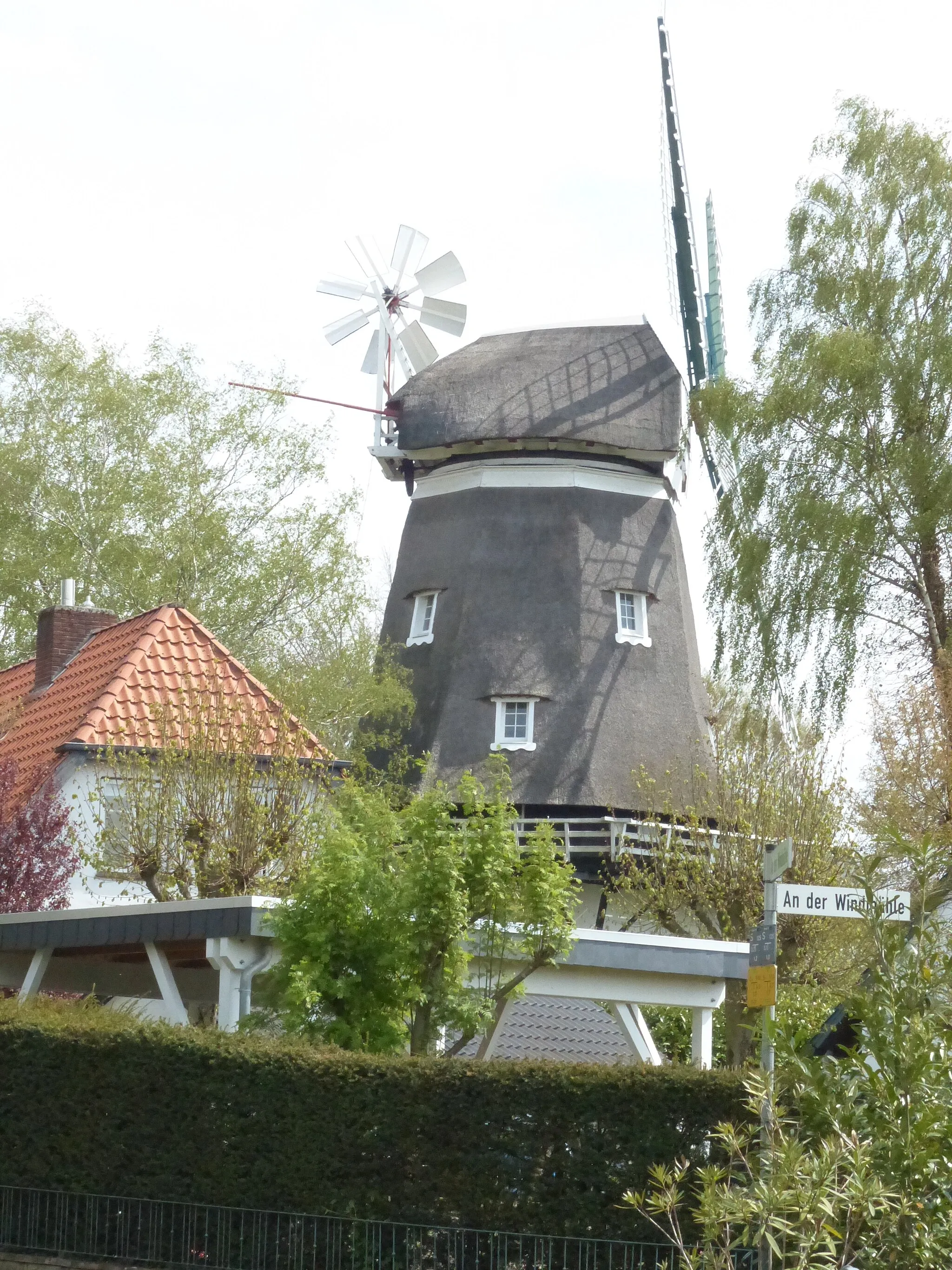 Photo showing: Windmühle in Achim-Uesen