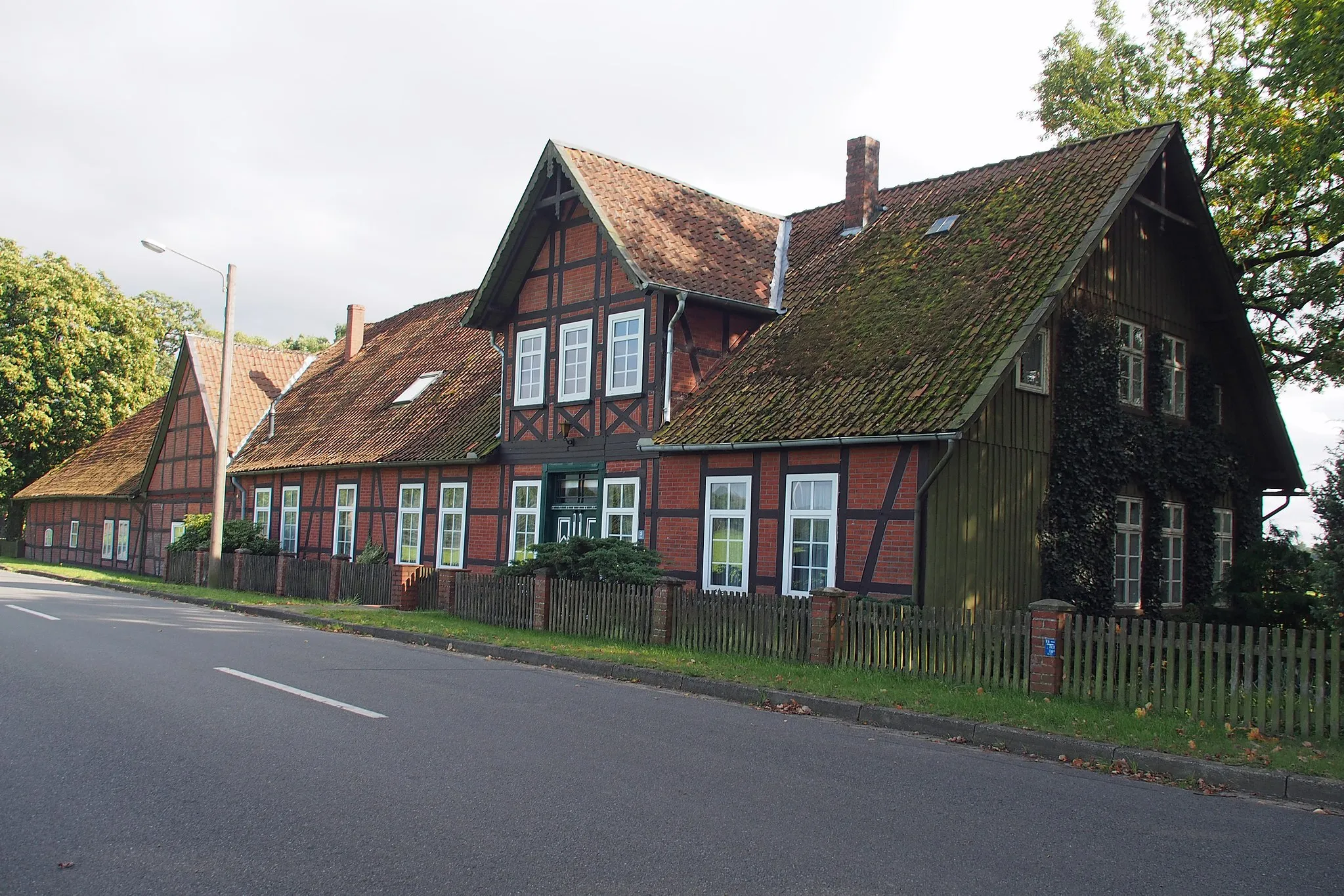 Photo showing: Bauernhof Nr. 3, Ortsteil Kragen, Dorf Scharnhorst, Gemeinde Eschede (Niedersachsen)