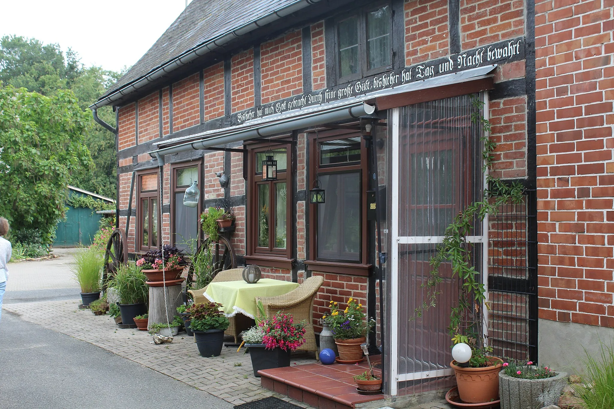 Photo showing: Lübeln (Küsten), house number 11 (Detail)