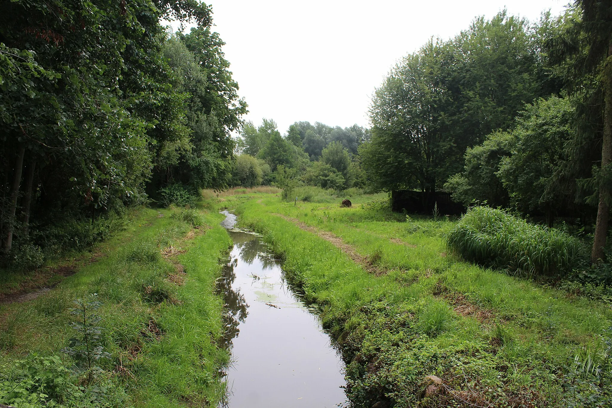 Photo showing: Lübeln (Küsten), the brook "Lübelner Mühlenbach"