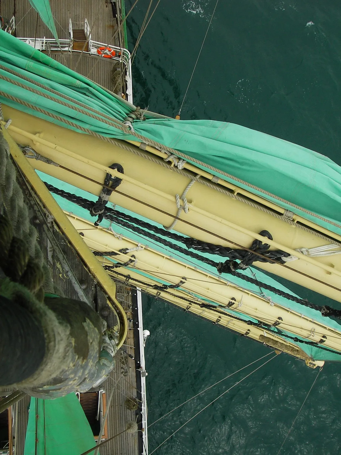 Photo showing: Blick vom Großmast der Alexander von Humboldt