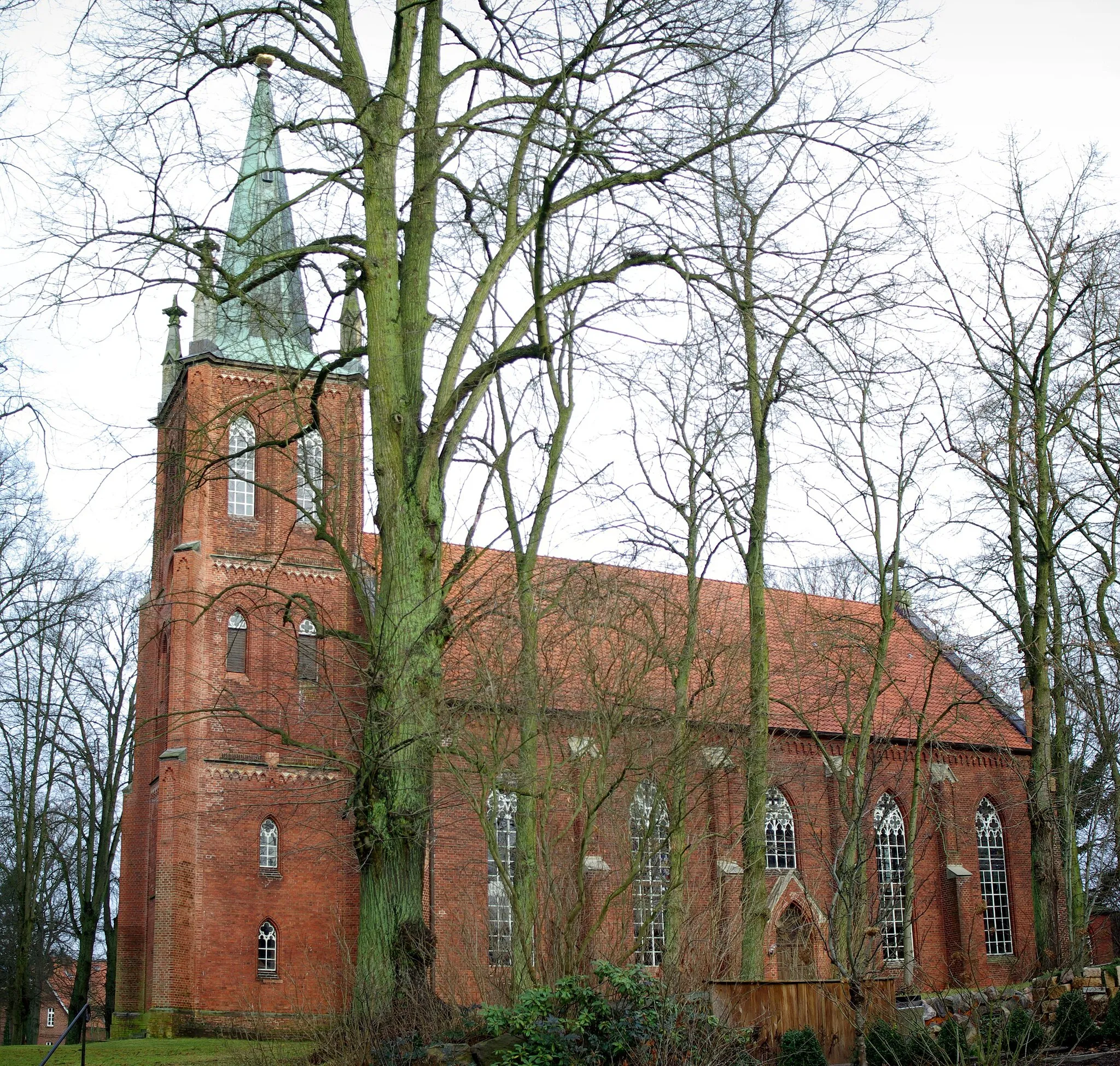 Photo showing: St. Dionysos Kirche in de:St. Dionys in Barum im de:Landkreis Lüneburg, de:Niedersachsen
Mit Hugin aus 2 Bildern zusammengefügt