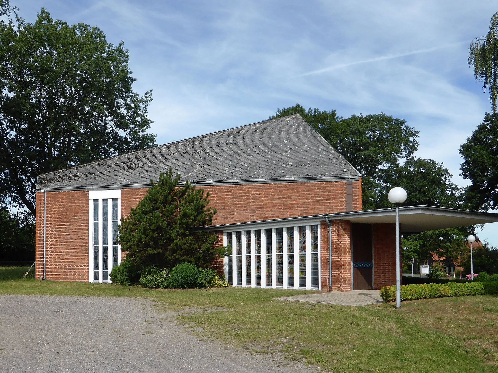 Photo showing: Herz-Jesu-Kirche in Hagen bei Neustadt am Rübenberge.