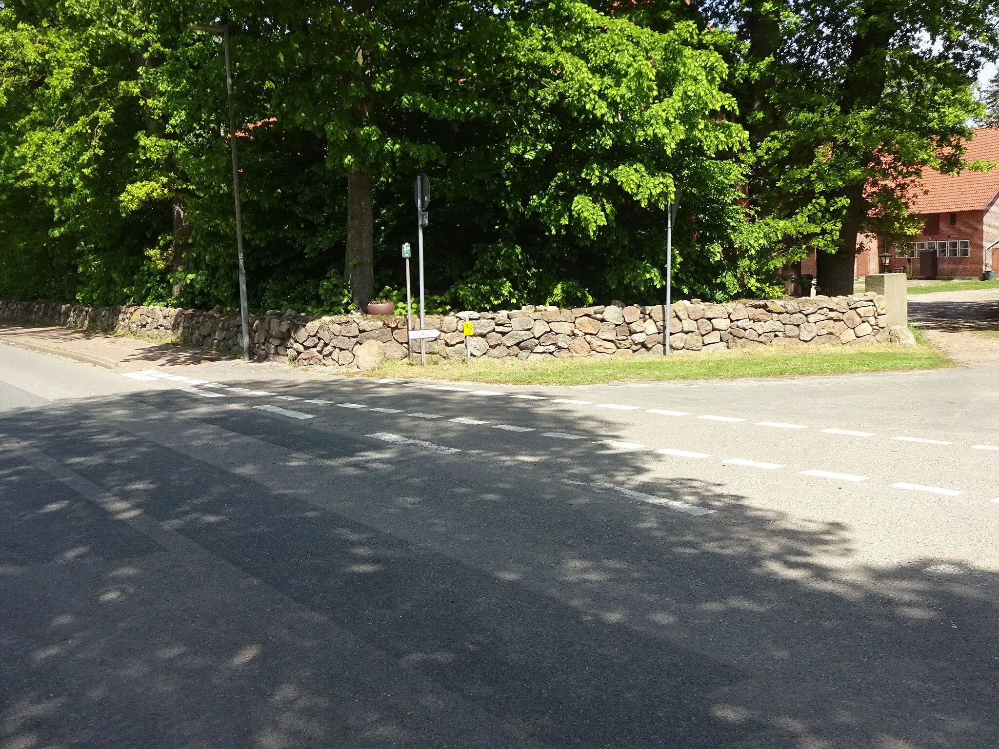 Photo showing: Volkwardingen ist ein Ortsteil der Gemeinde Bispingen im Landkreis Heidekreis