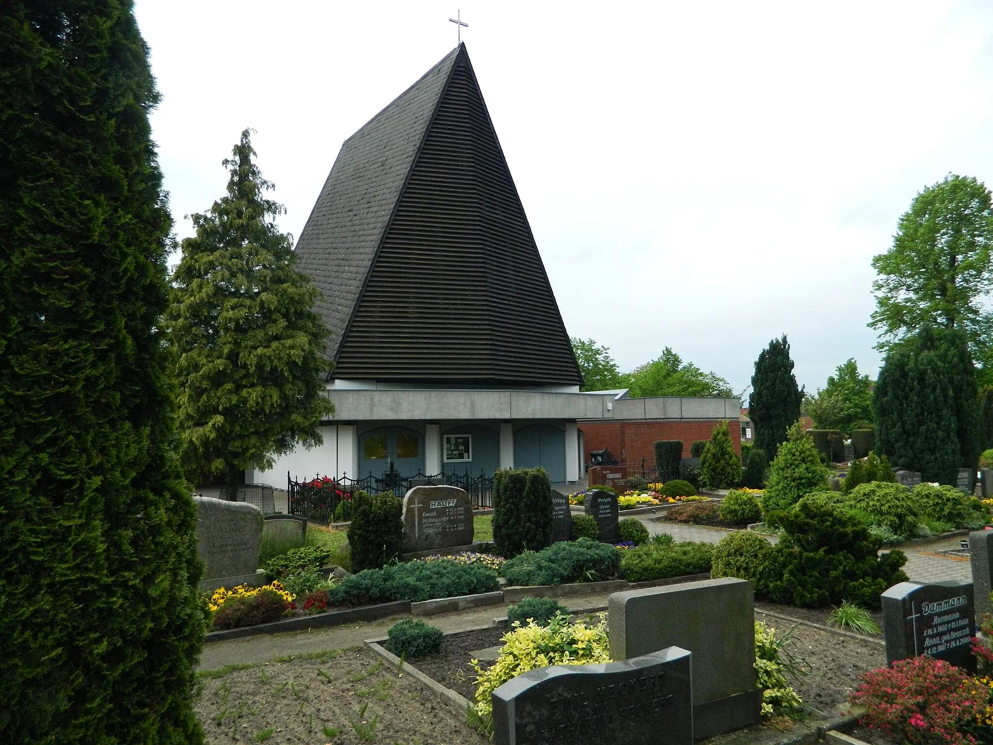 Photo showing: Friedhofskapelle