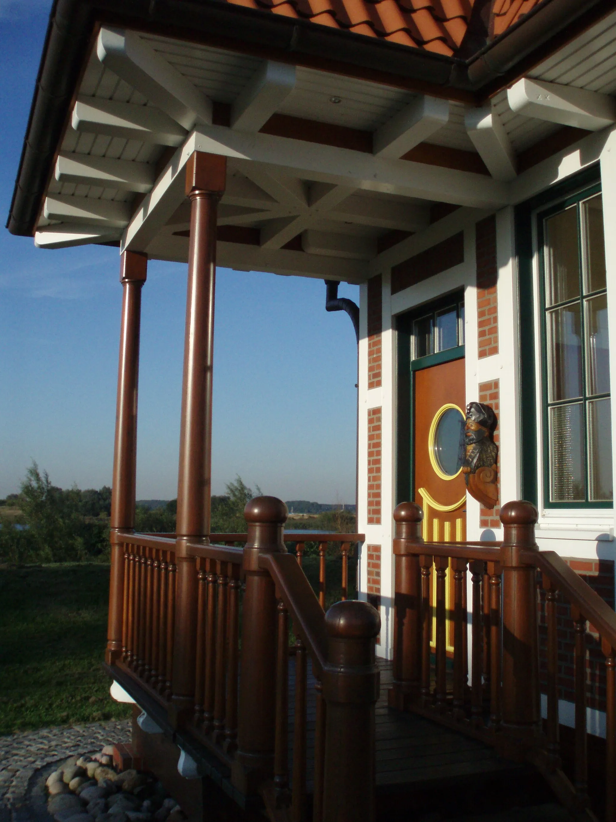 Photo showing: Historic Aumühle signal box on private grounds near Wetterndorf.