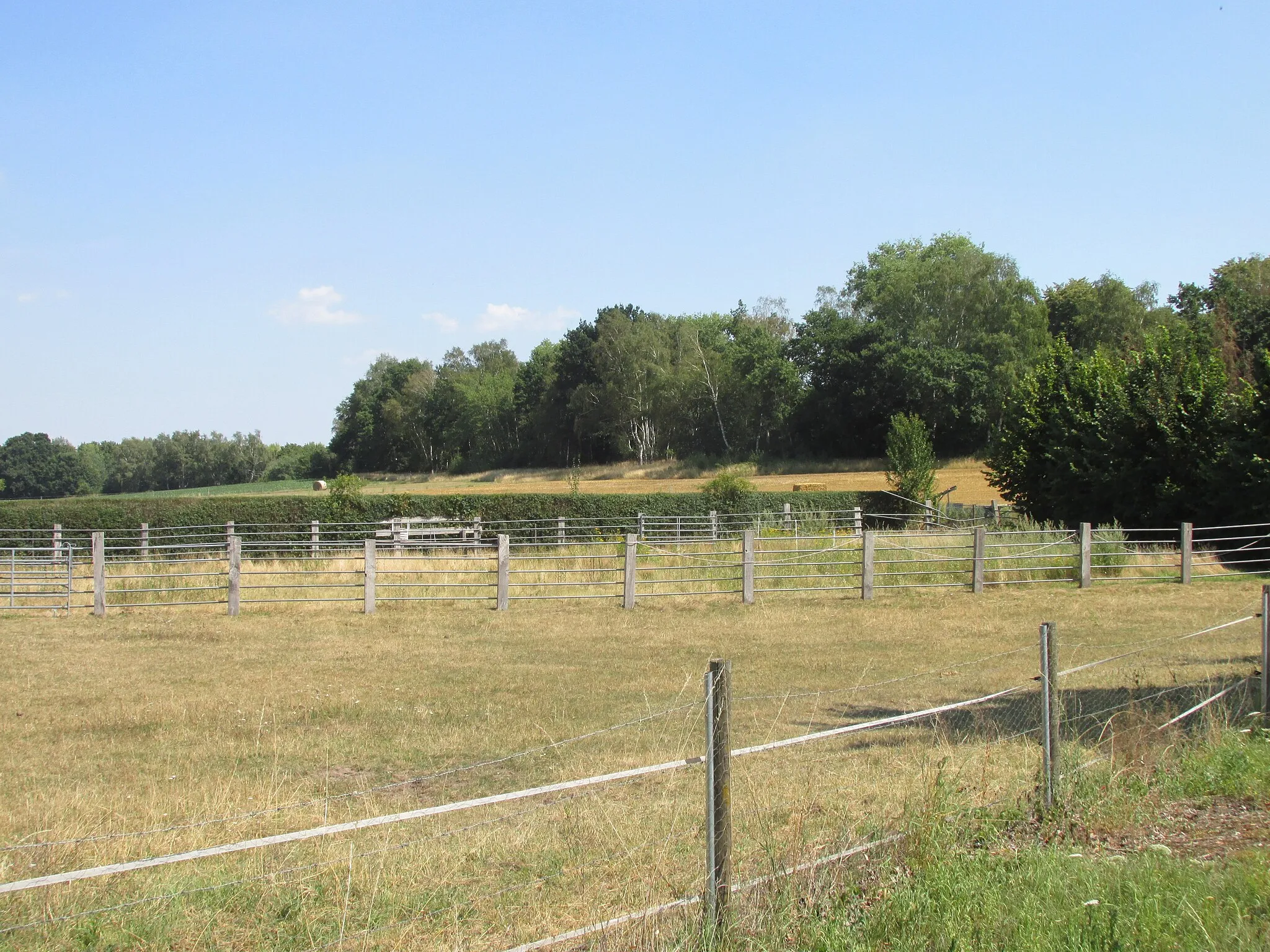 Photo showing: Blick von der Engelbosteler Straße in Stelingen zum Stelinger Berg