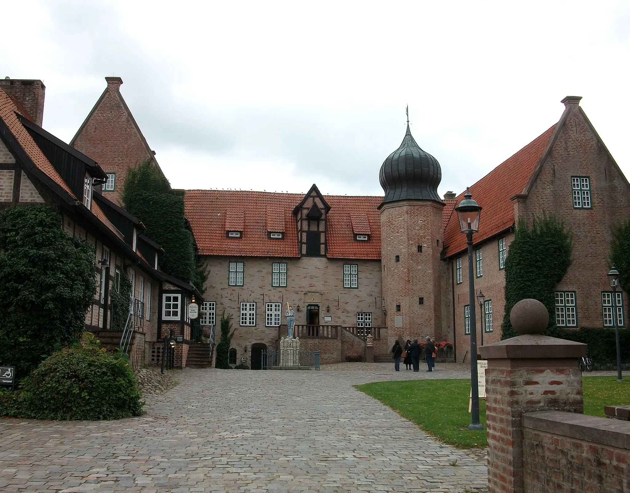 Photo showing: Burg Bederkesa in Bad Bederkesa (Germany)