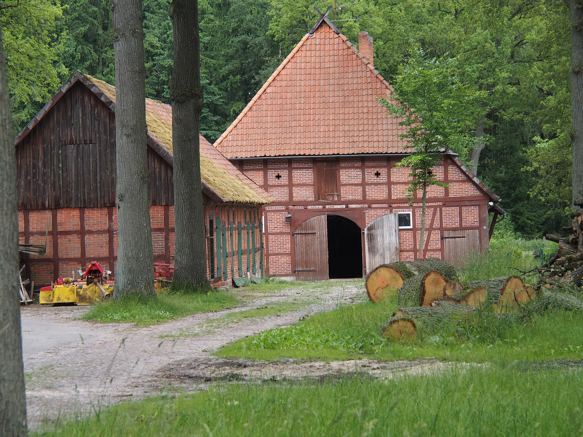 Photo showing: Bauernhof in Halmern (Reddingen), Ortsteil von Wietzendorf, Landkreis Heidekreis