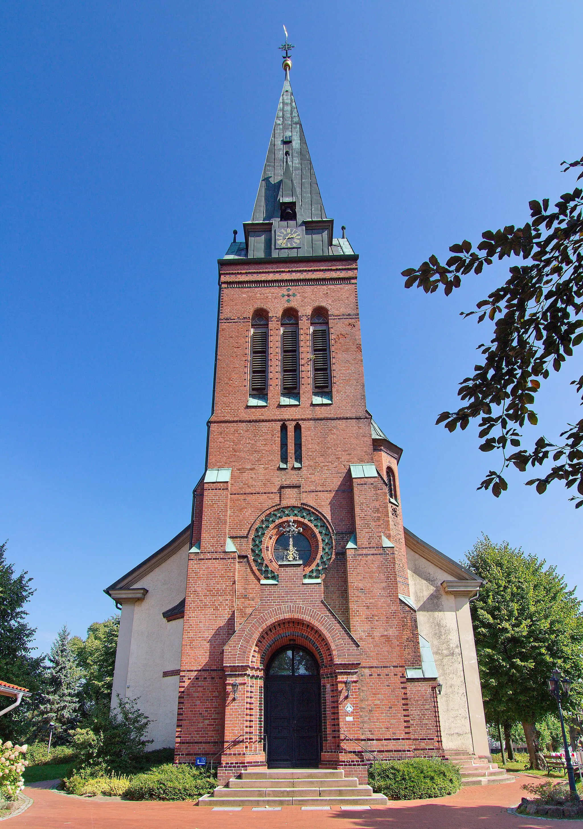 Photo showing: St.-Dionysius-Kirche in Bad Fallingbostel, Niedersachsen, Deutschland