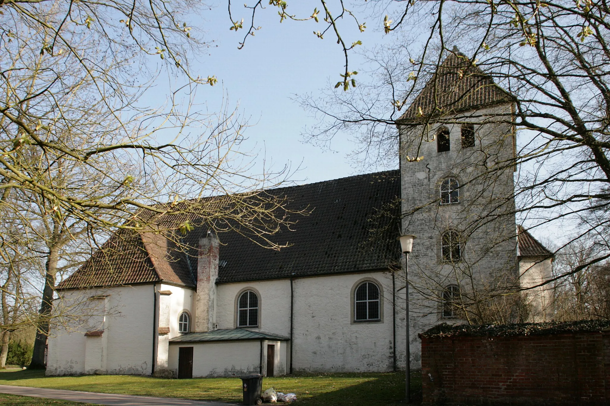 Photo showing: St. Nicolai, Schloßstraße in Holdenstedt, Uelzen