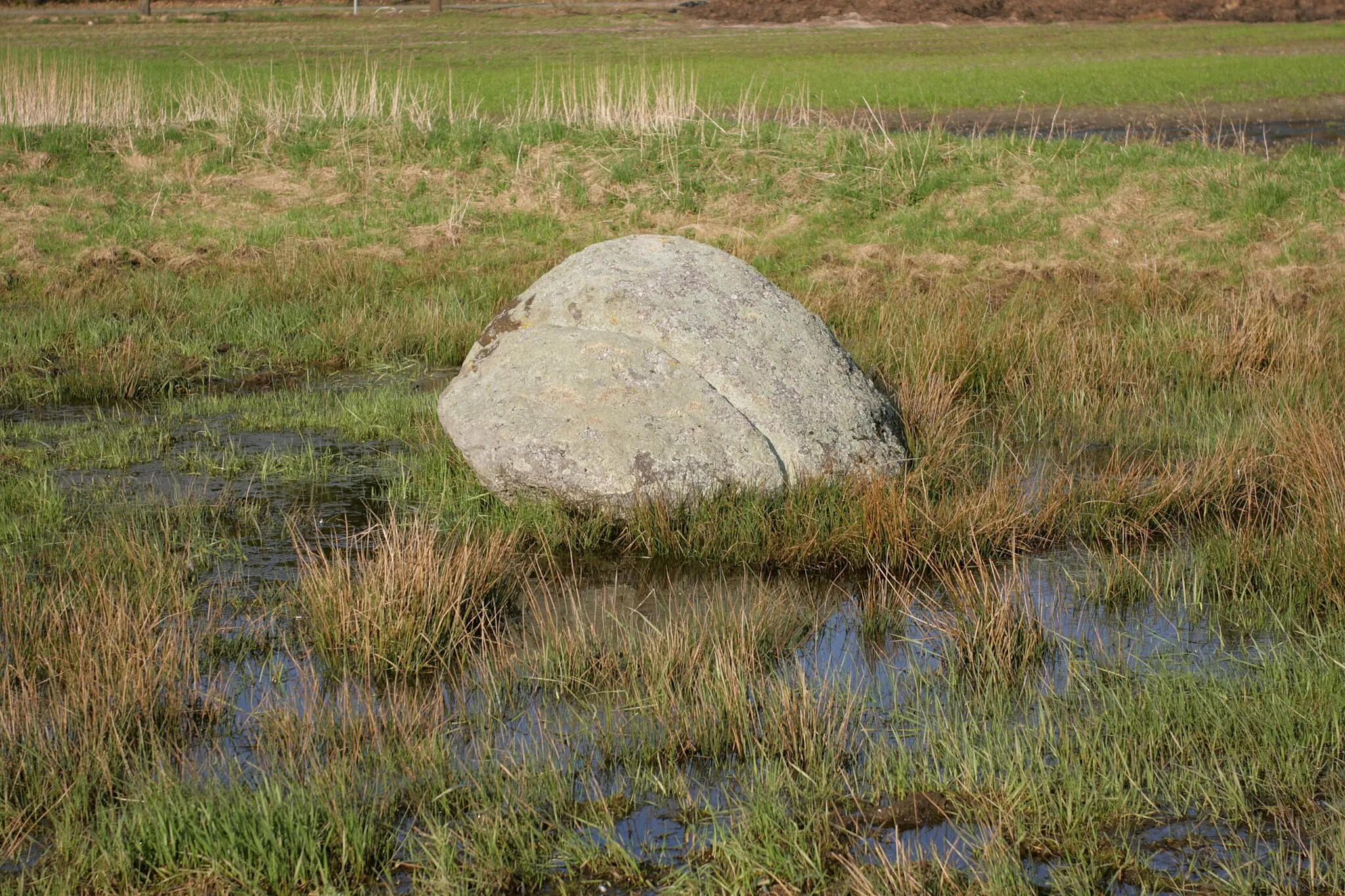 Photo showing: „Opferstein von Melzingen“ im Ortsteil Melzingen von Schwienau