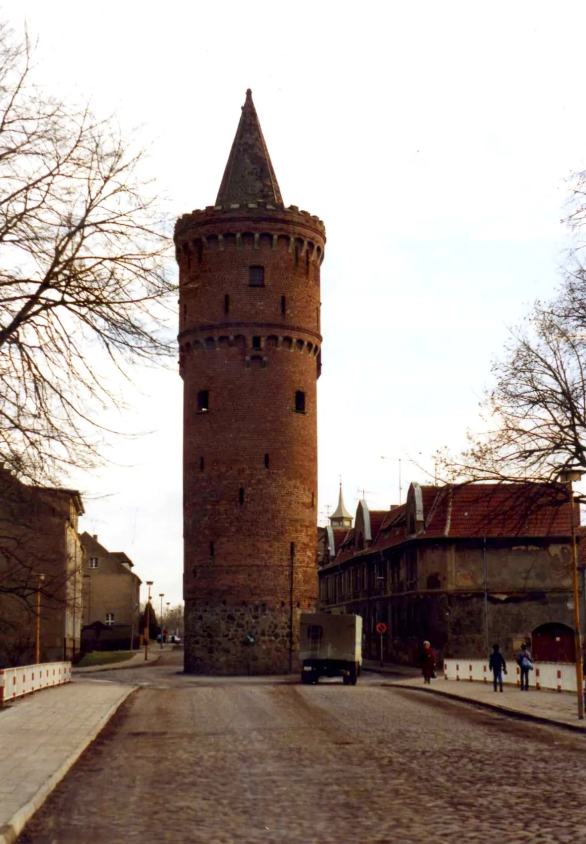Photo showing: Turm, Friedland, Bezirk Neubrandenburg, DDR  Jan 1990