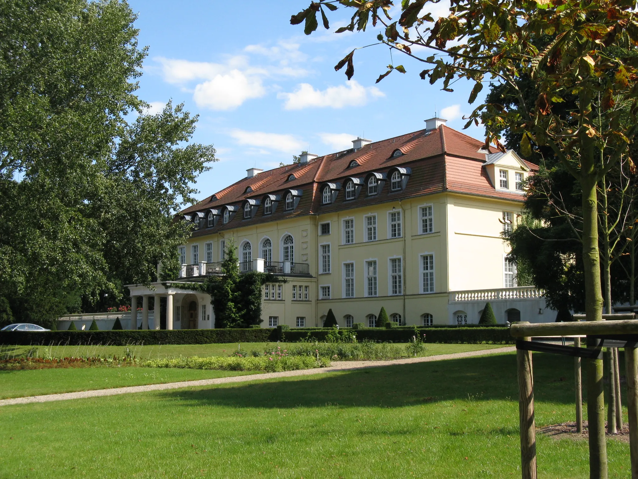 Photo showing: Former manor house in Hasenwinkel, Mecklenburg-Vorpommern, Germany