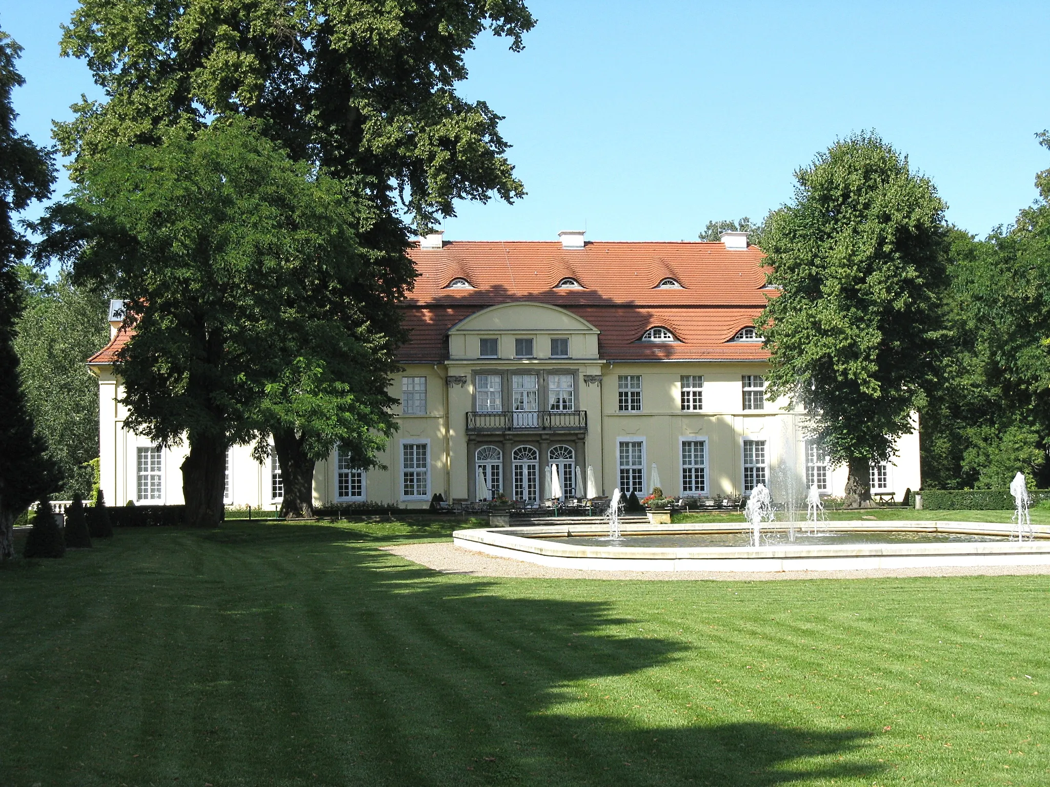 Photo showing: Former manor house in Hasenwinkel, Mecklenburg-Vorpommern, Germany