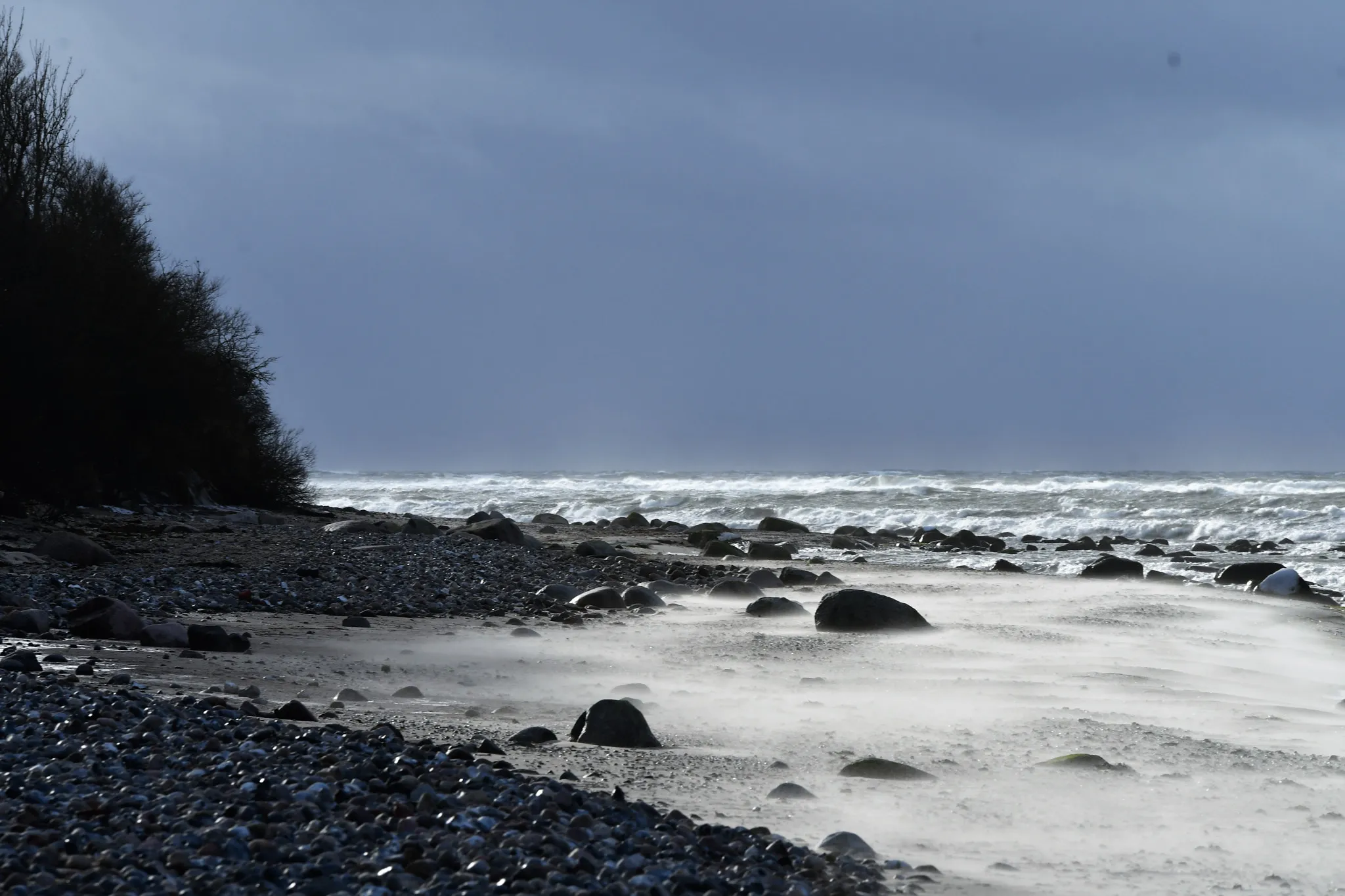 Photo showing: 500px provided description: Walk On Beach [#sky ,#nature ,#beach ,#seascape ,#storm ,#baltic sea]