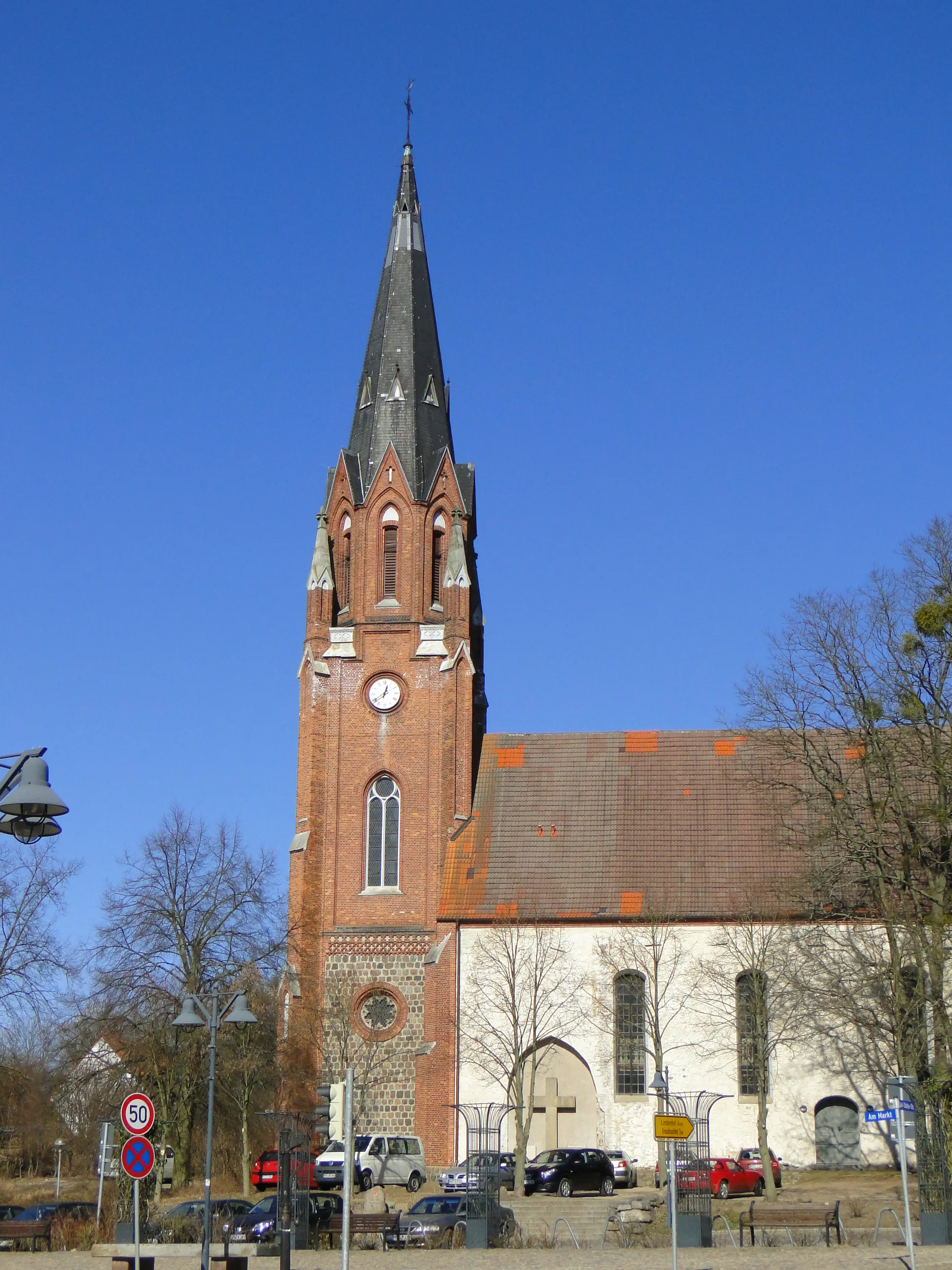 Photo showing: Church in Burg Stargard, district Mecklenburg-Strelitz, Mecklenburg-Vorpommern, Germany