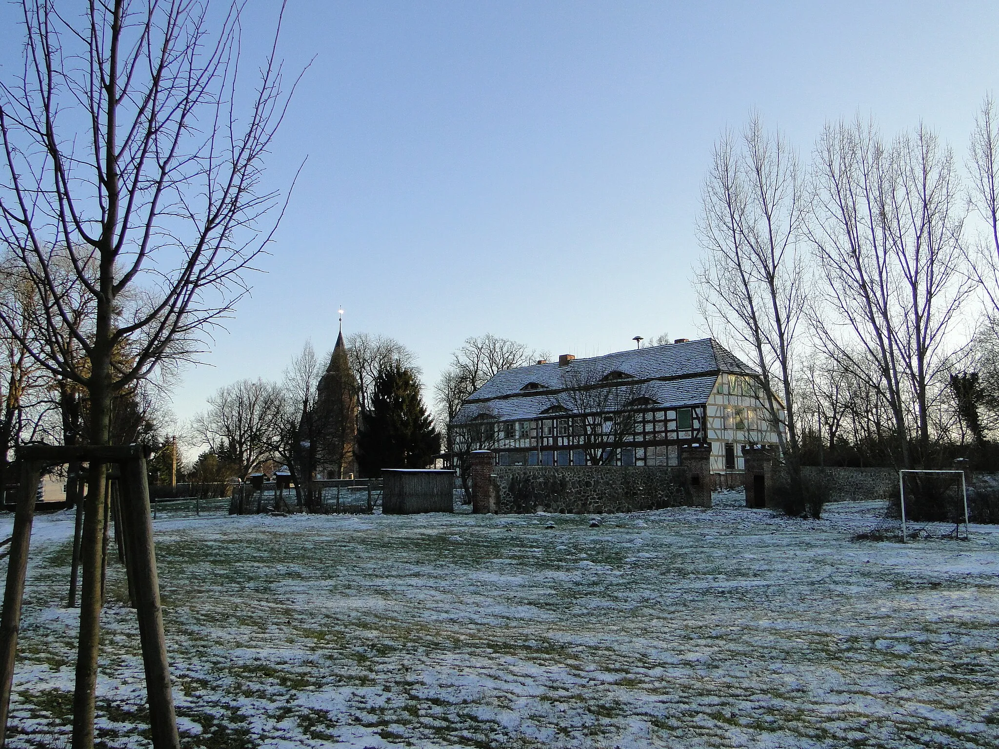 Photo showing: Manor house in Galenbeck, district Mecklenburgische Seenplatte, Mecklenburg-Vorpommern, Germany