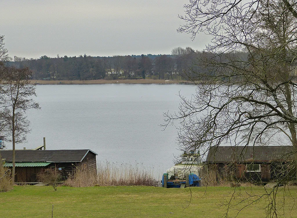 Photo showing: Canower See