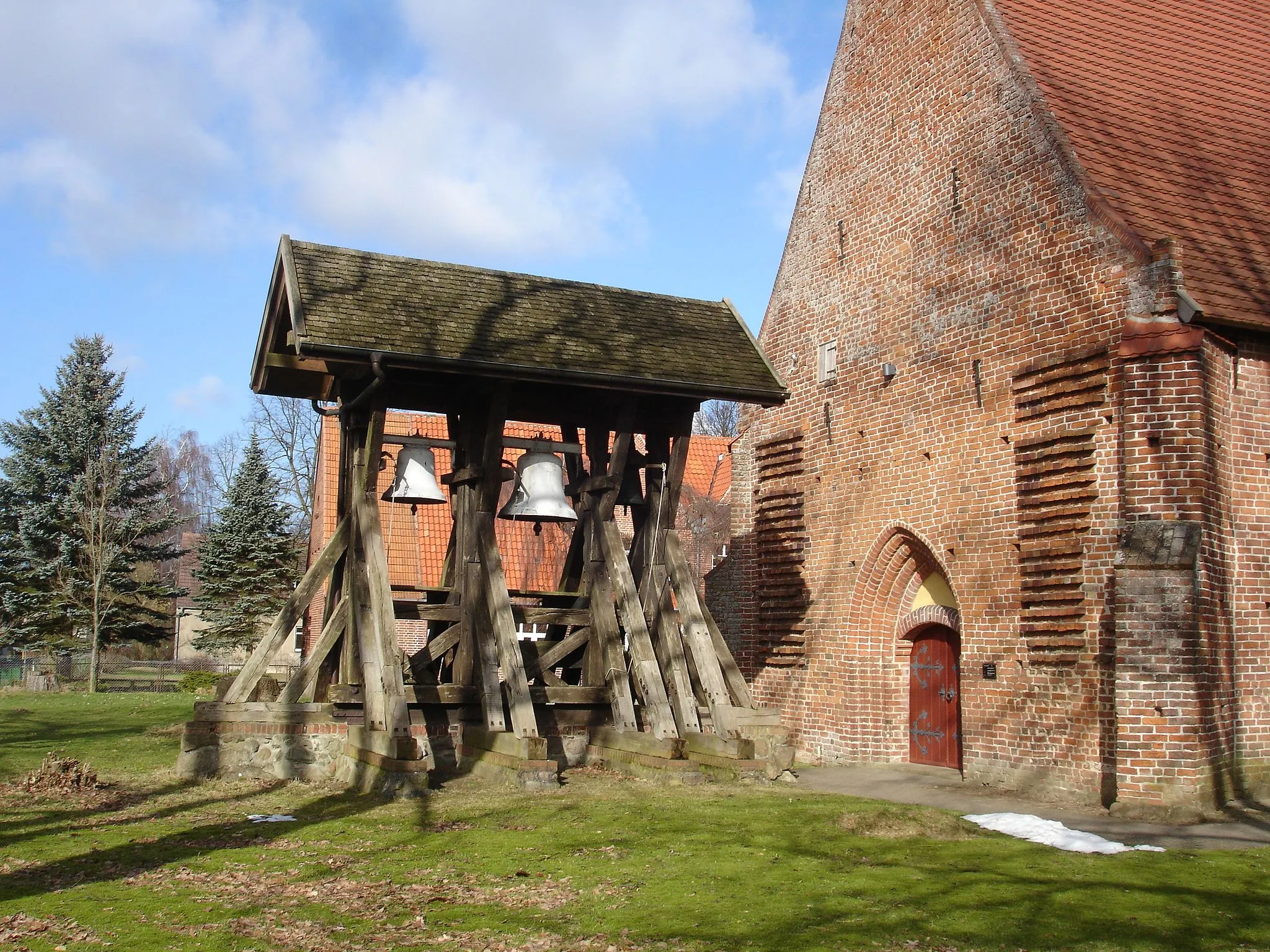 Photo showing: Church in Alt Meteln, district Nordwestmecklenburg, Mecklenburg-Vorpommern, Germany