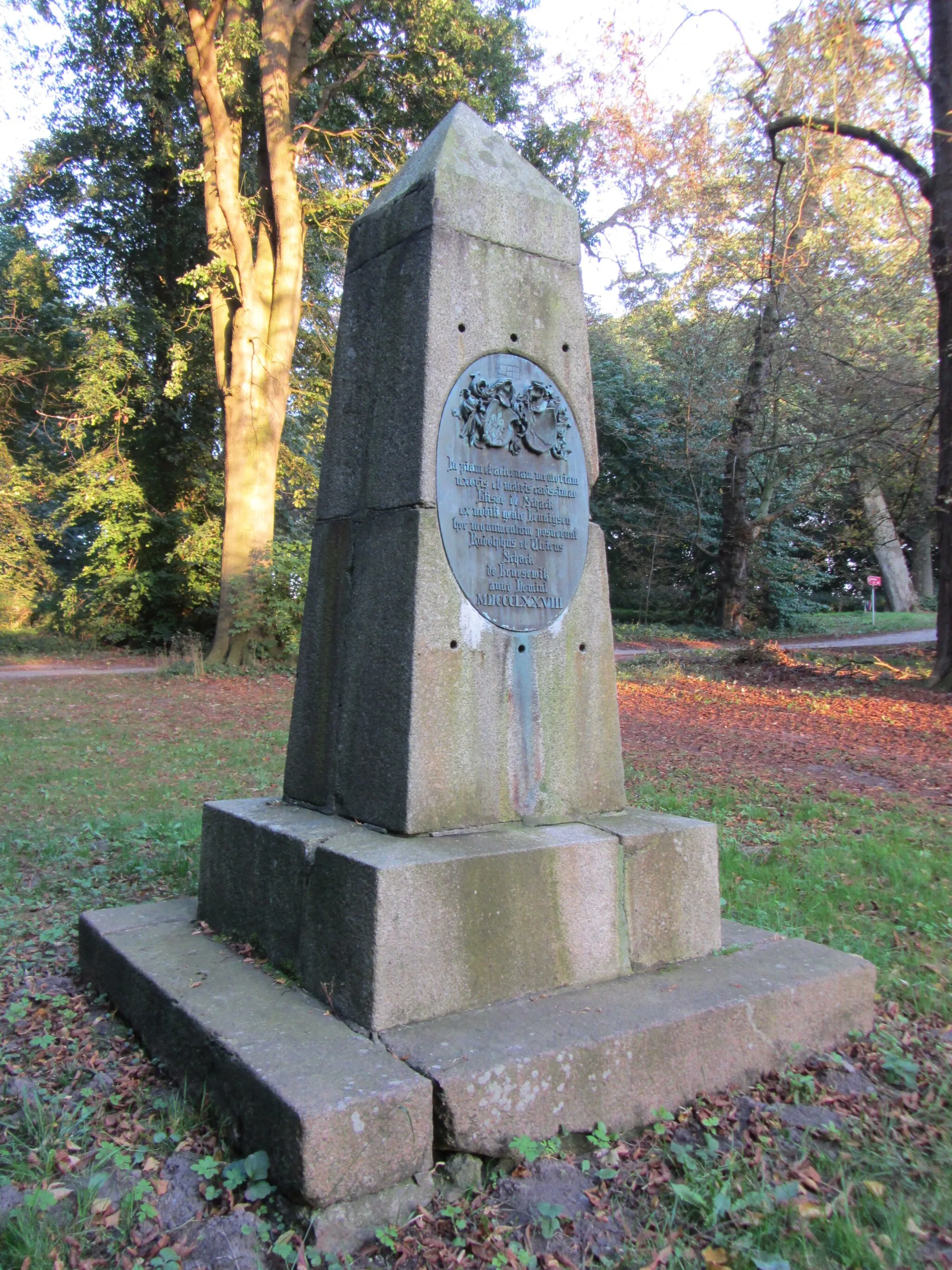 Photo showing: Schack memorial in Brüsewitz, district Nordwestmecklenburg, Mecklenburg-Vorpommern, Germany