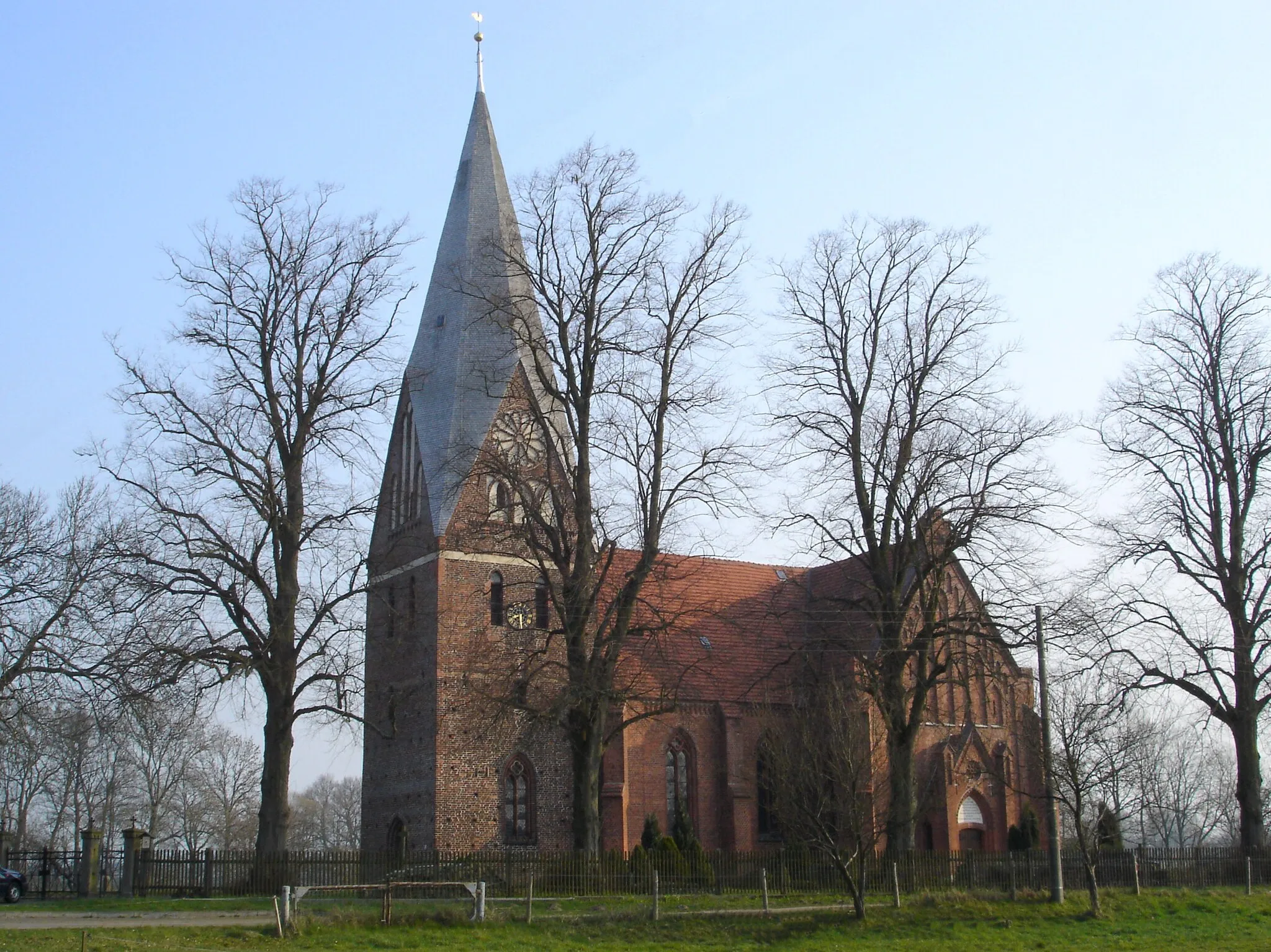 Photo showing: Kirche in Diedrichshagen Mecklenburg-Vorpommern / Church in Diedrichshagen Mecklenburg-Western Pomerania