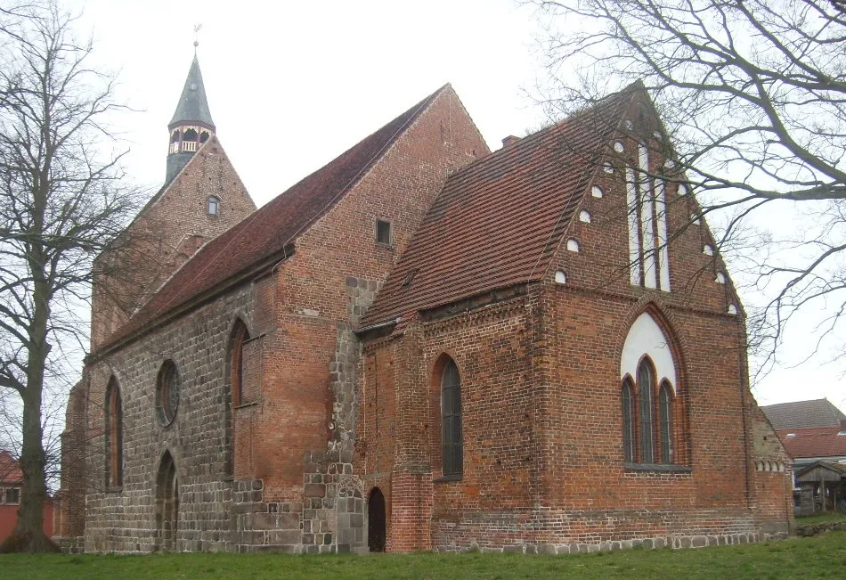Photo showing: Nikolaikirche in Dassow im Landkreis Nordwestmecklenburg.