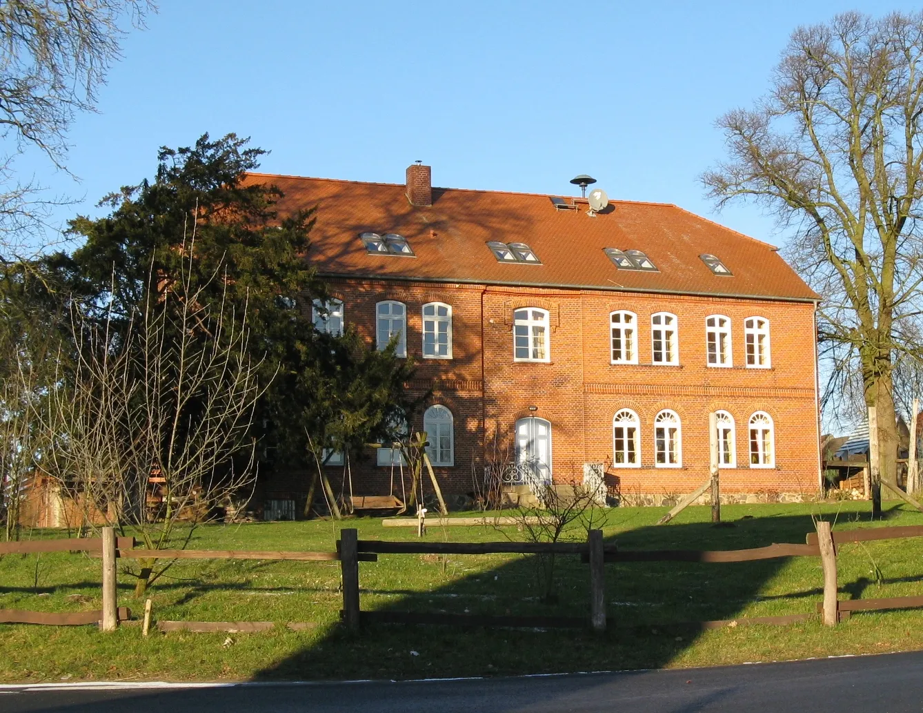 Photo showing: Manor house in Meetzen, Mecklenburg-Vorpommern, Germany