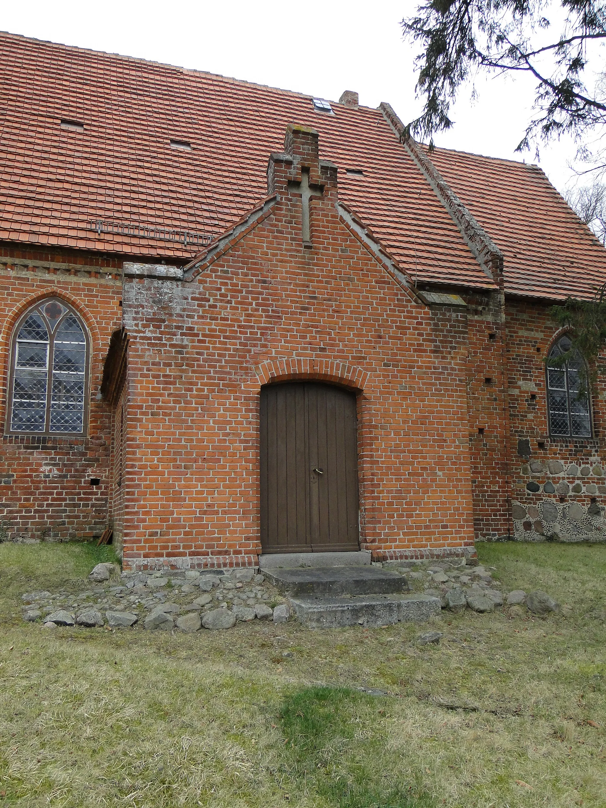 Photo showing: Church in Roggenstorf, district Nordwestmecklenburg, Mecklenburg-Vorpommern, Germany