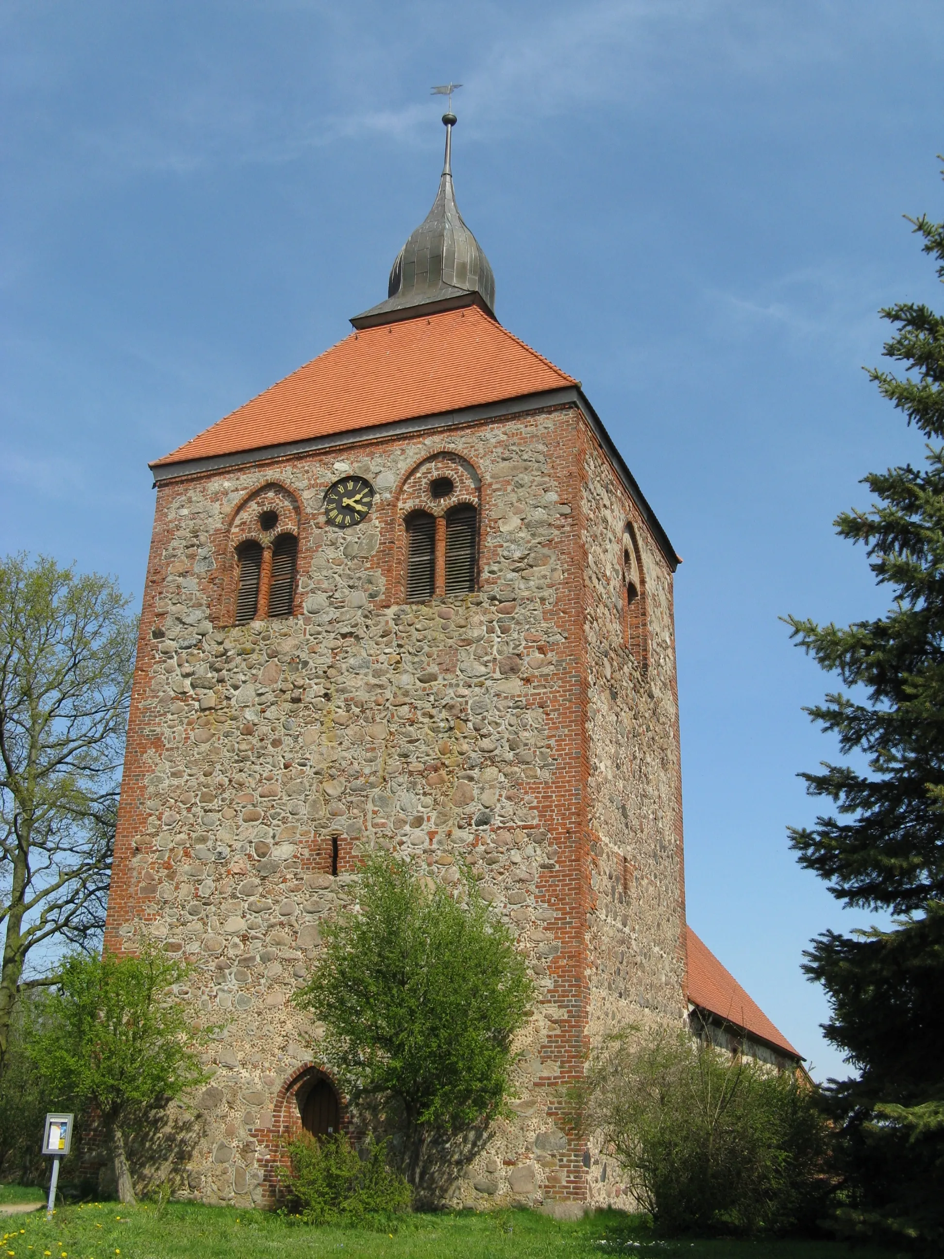 Photo showing: Church in Dambeck, Mecklenburg-Vorpommern, Germany