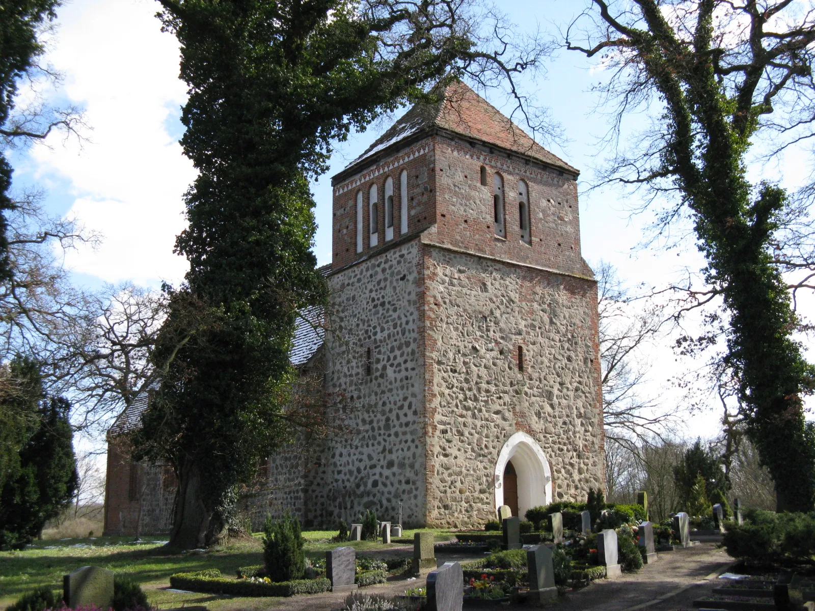 Photo showing: Church in Unter Brüz, Germany