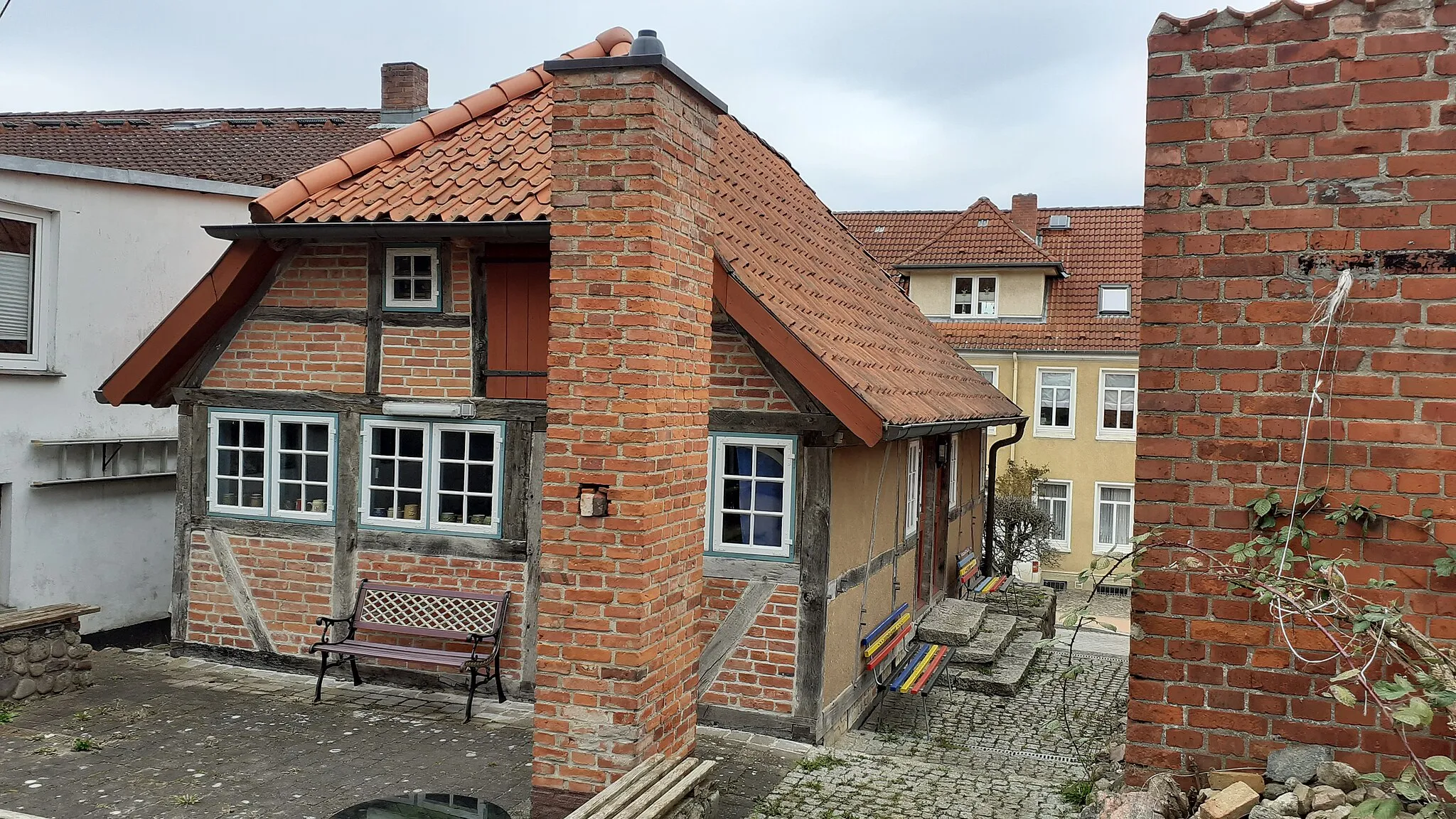 Photo showing: Altenteilerkate in Dassow, rückwärtige Ansicht