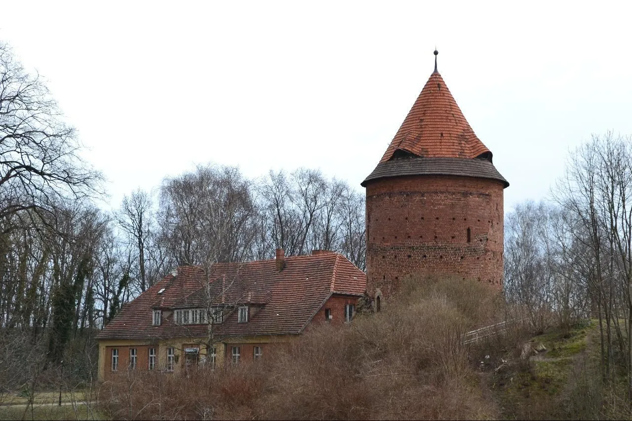 Photo showing: Tower of former castle in Plau am See in Mecklenburg-Western Pomerania, Germany