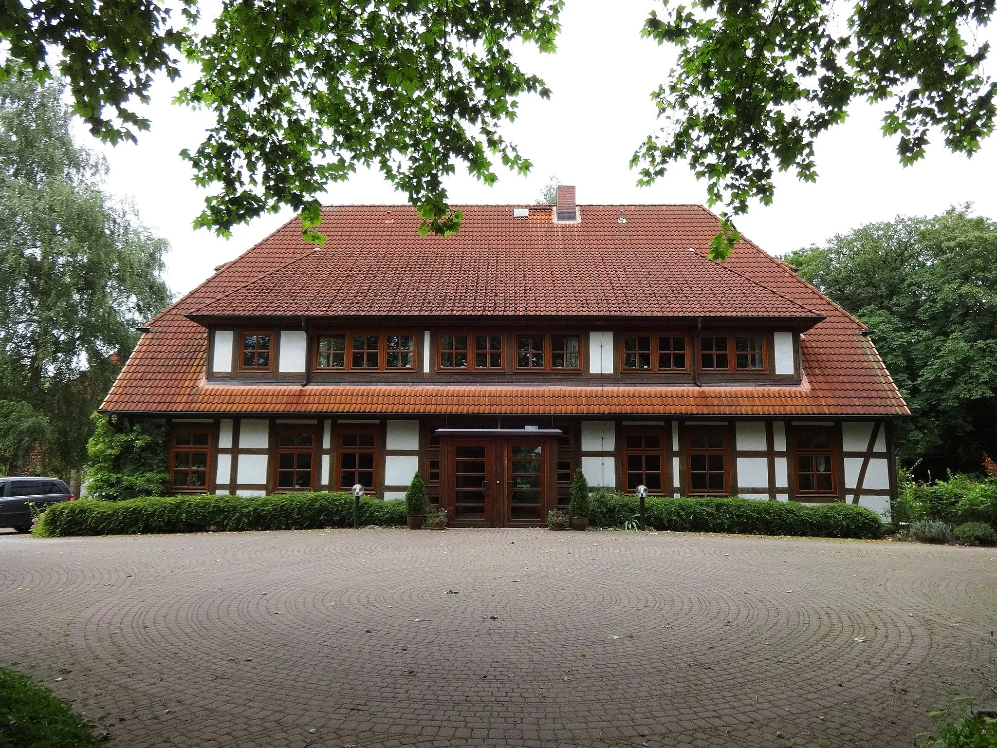 Photo showing: Friedrich-Wilhelm-Krummacher-Haus in Weitenhagen bei Greifswald aus dem 13. Jahrhundert