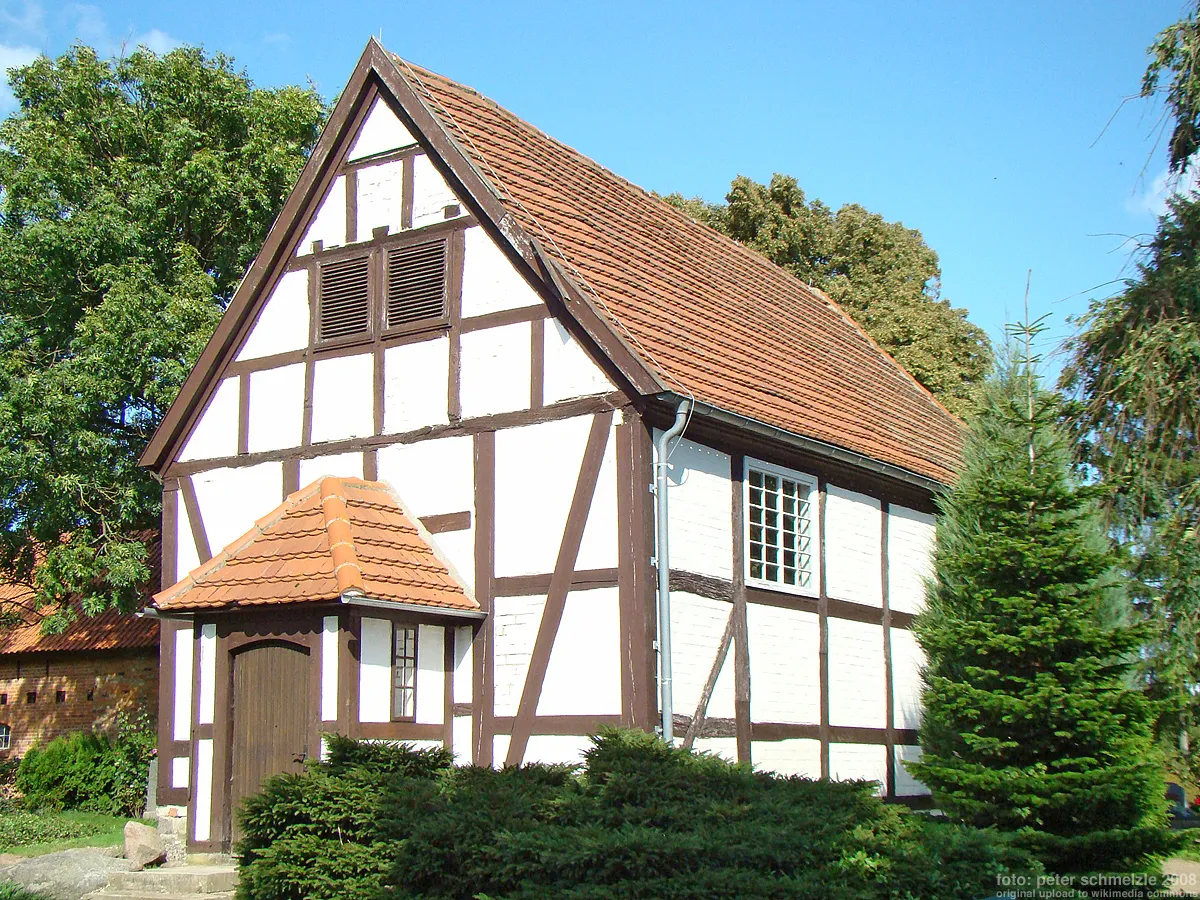 Photo showing: Dorfkirche in Altenhagen, Lkr. Demmin