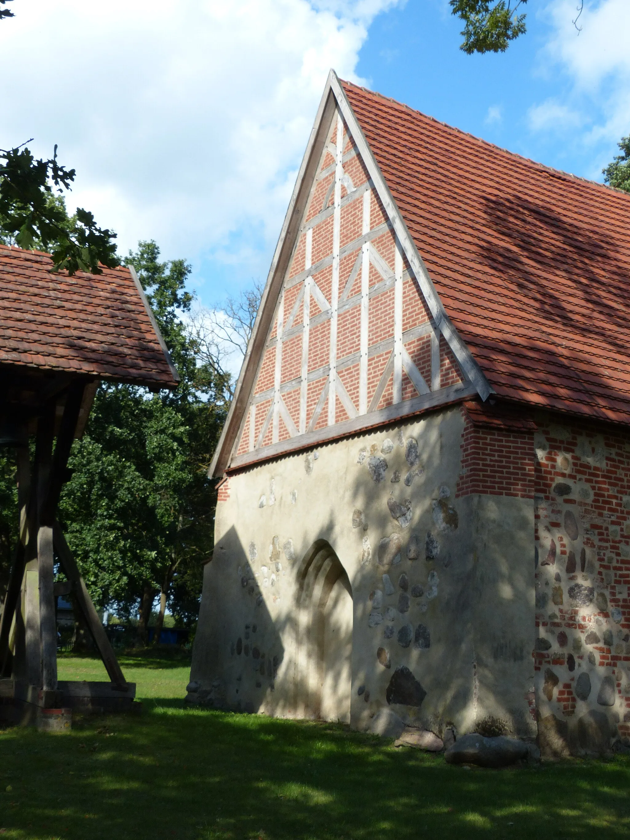 Photo showing: Chapel / Lutheran church in Goldenstädt