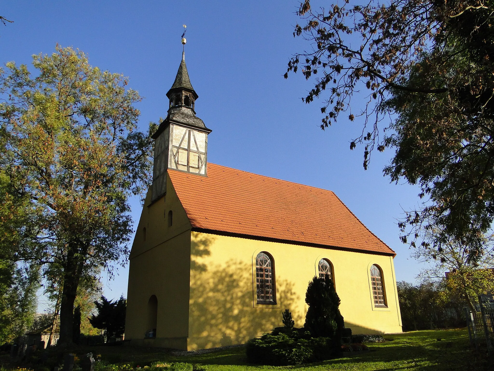 Photo showing: Church in Mallin, district Müritz, Mecklenburg-Vorpommern, Germany