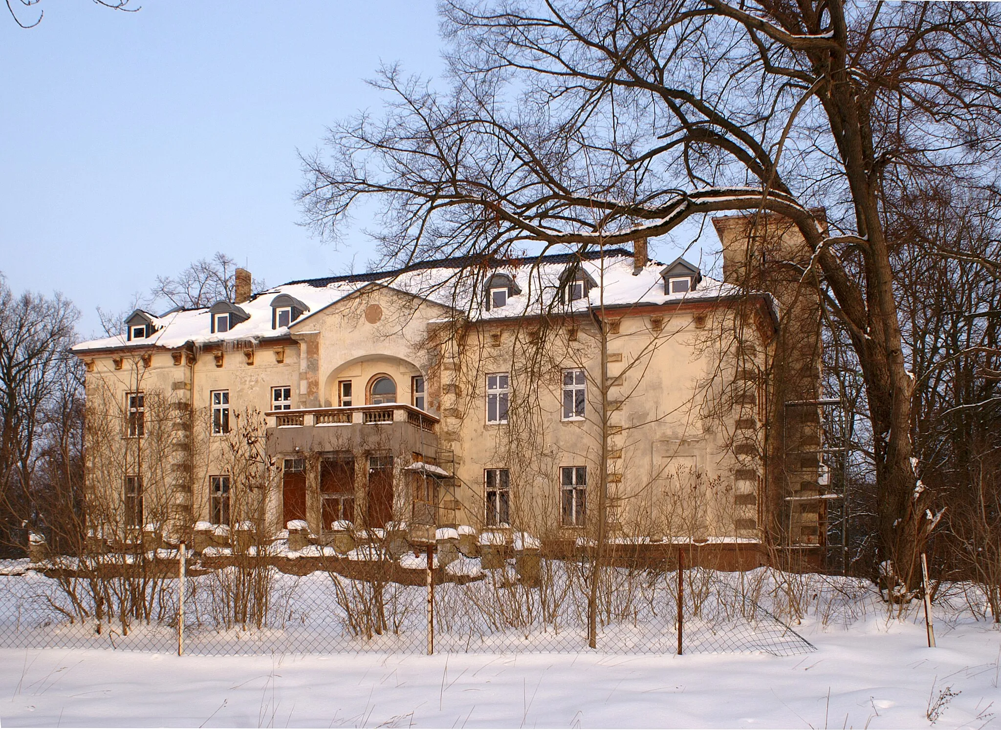 Photo showing: Herrenhaus in Hohenbrünzow, Westseite