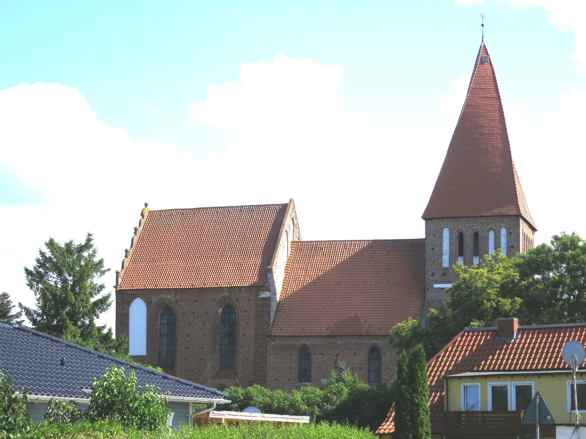 Photo showing: Kirche in Sundhagen-Horst