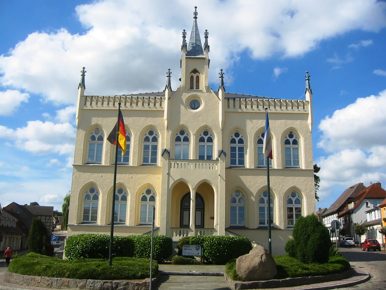 Photo showing: Marlower Rathaus